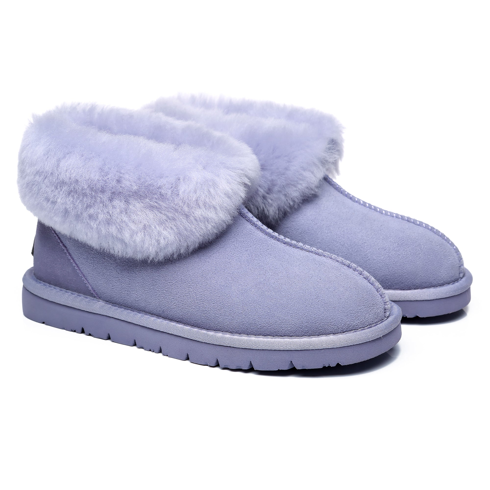 EverUgg Classic Mallow sheepskin UGG slipper for women, featuring soft sheepskin lining and cozy slip-on design.