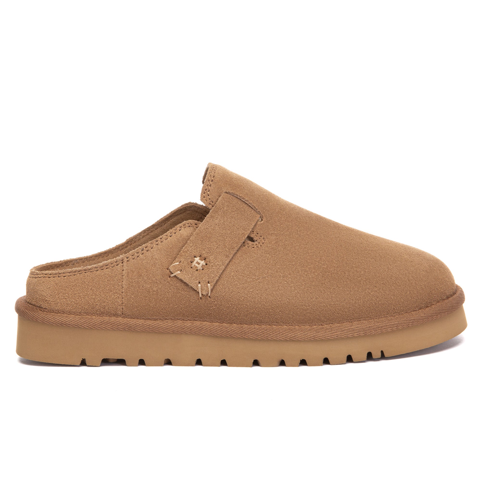 EverUgg Classic Mule slippers featuring soft fabric and slip-on design, ideal for cozy indoor comfort.