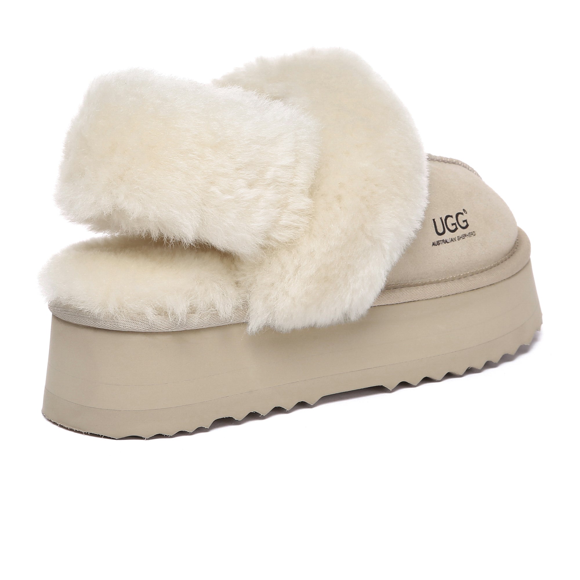 EverUgg Dua Straps UGG platform slippers for women, featuring cushioned soles and stylish strap design.