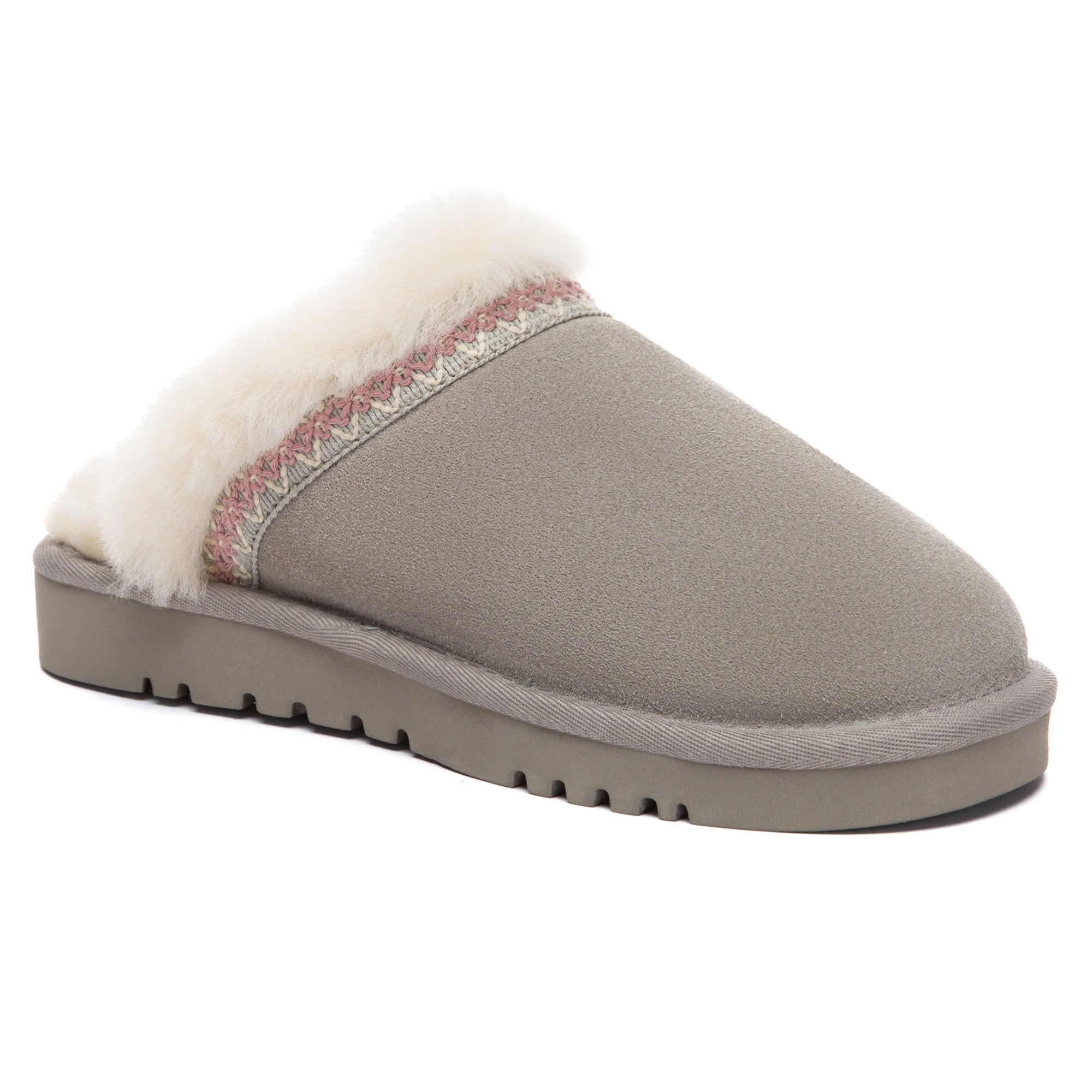 EverUgg Bohemian UGG slippers with scuff design featuring soft, plush interior and casual slip-on style.