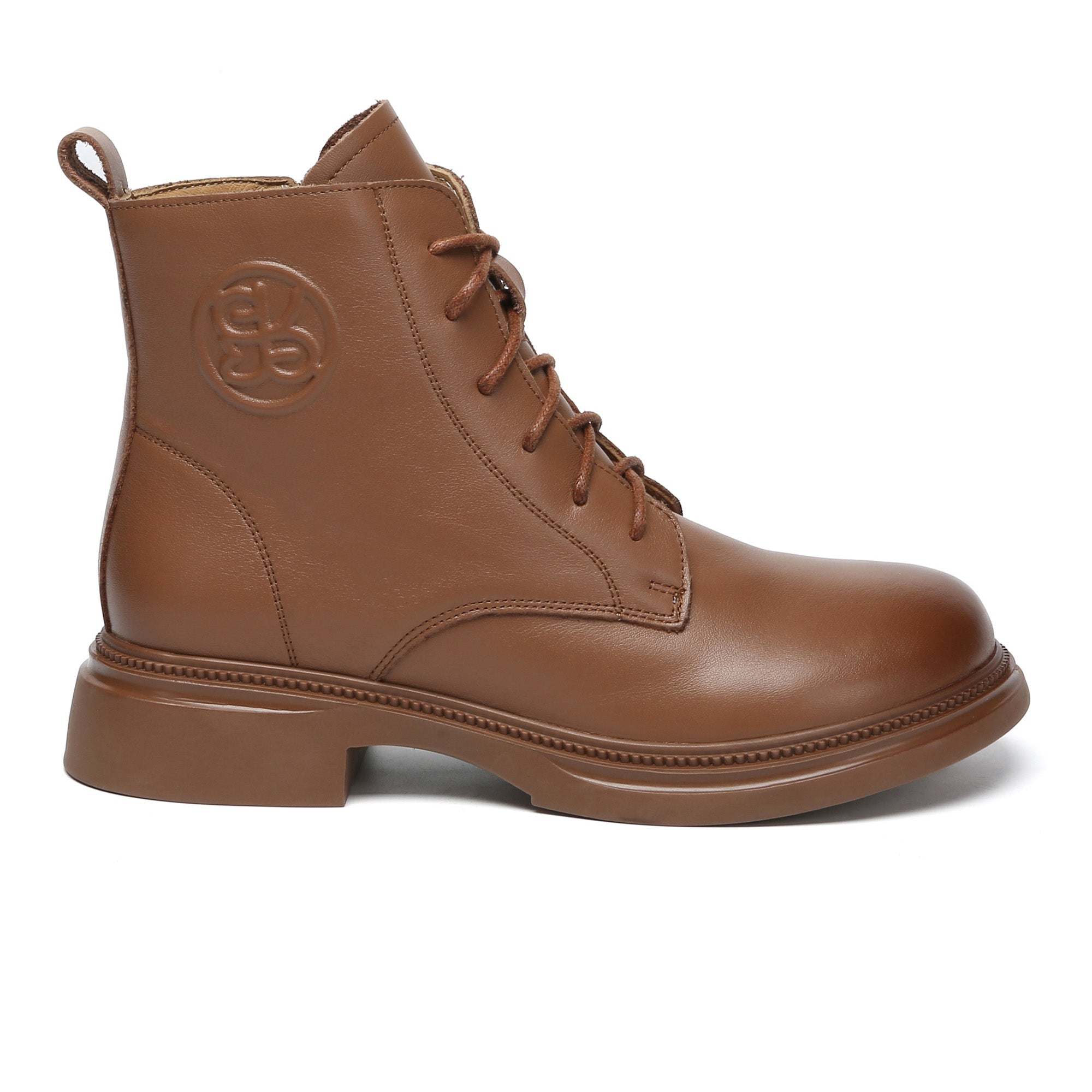EverUgg Gabriela lace-up leather ankle boots with rugged sole and stylish design, featuring detailed stitching and ankle height.