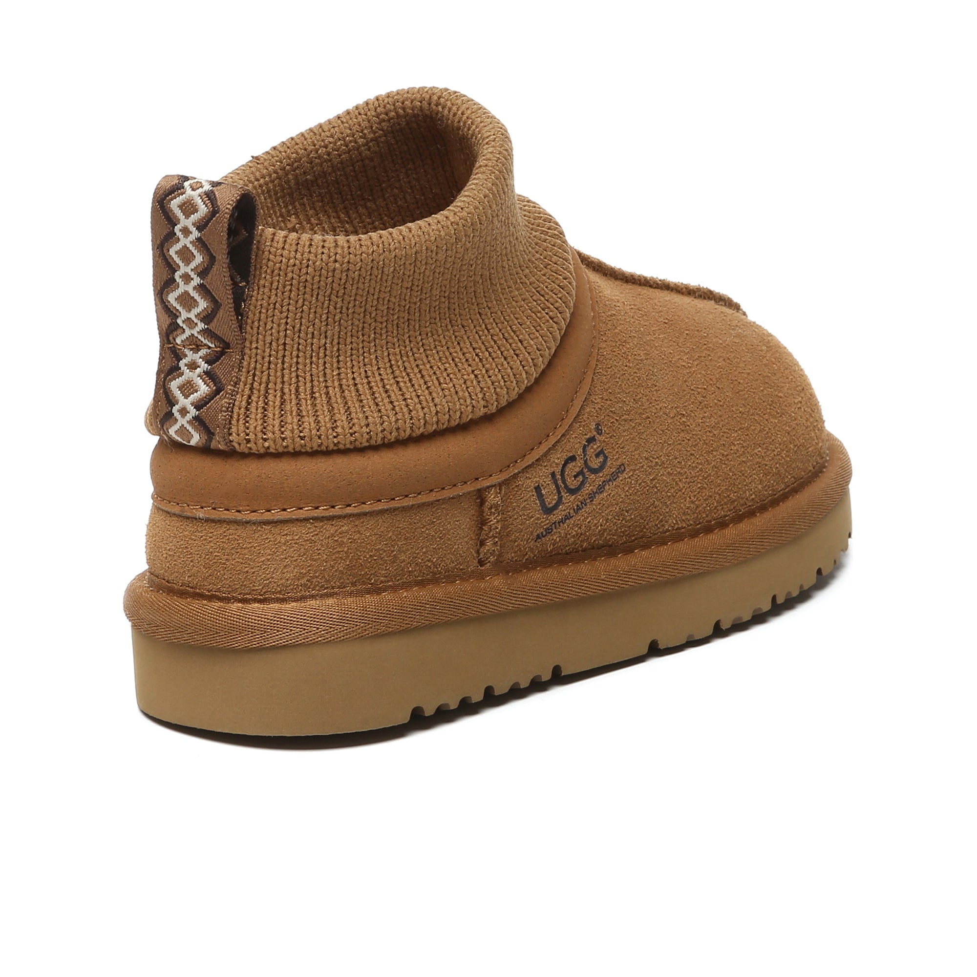 Kids knit UGG ankle slippers by EverUgg, cozy woolen slippers with a soft knit design for children.