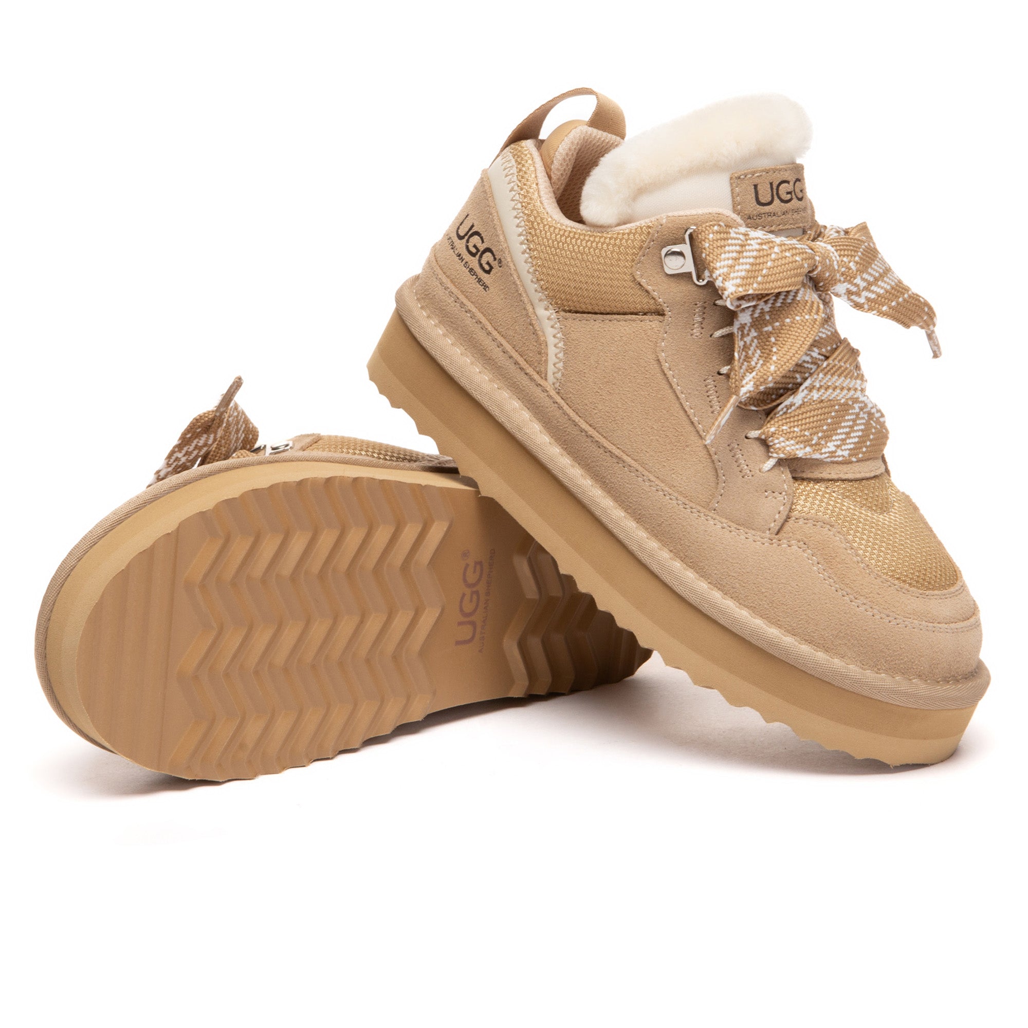 Kids' EverUgg Parker lace-up boots with platform sole, featuring stylish design and sturdy construction for everyday wear.