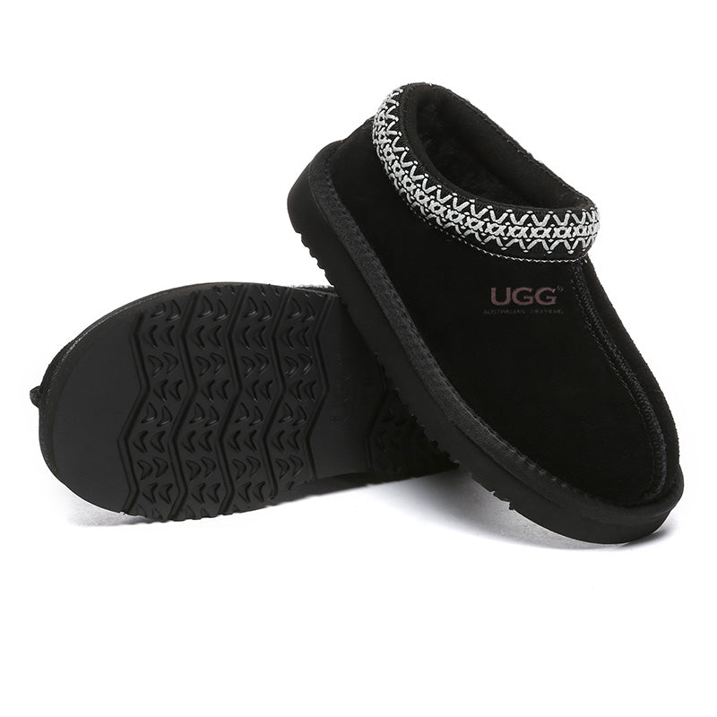 Kids' UGG slippers by EverUgg featuring soft, cozy footwear with plush lining and slip-on design for comfortable indoor wear.