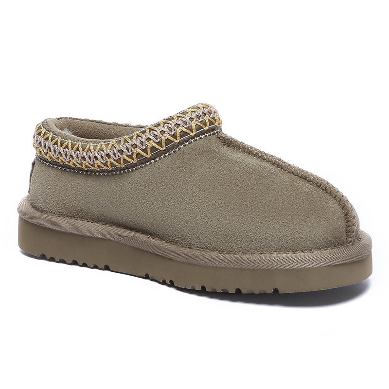 Koori Kids UGG slippers by EverUgg, cozy kids' slippers with soft lining and durable sole, perfect for indoor comfort.