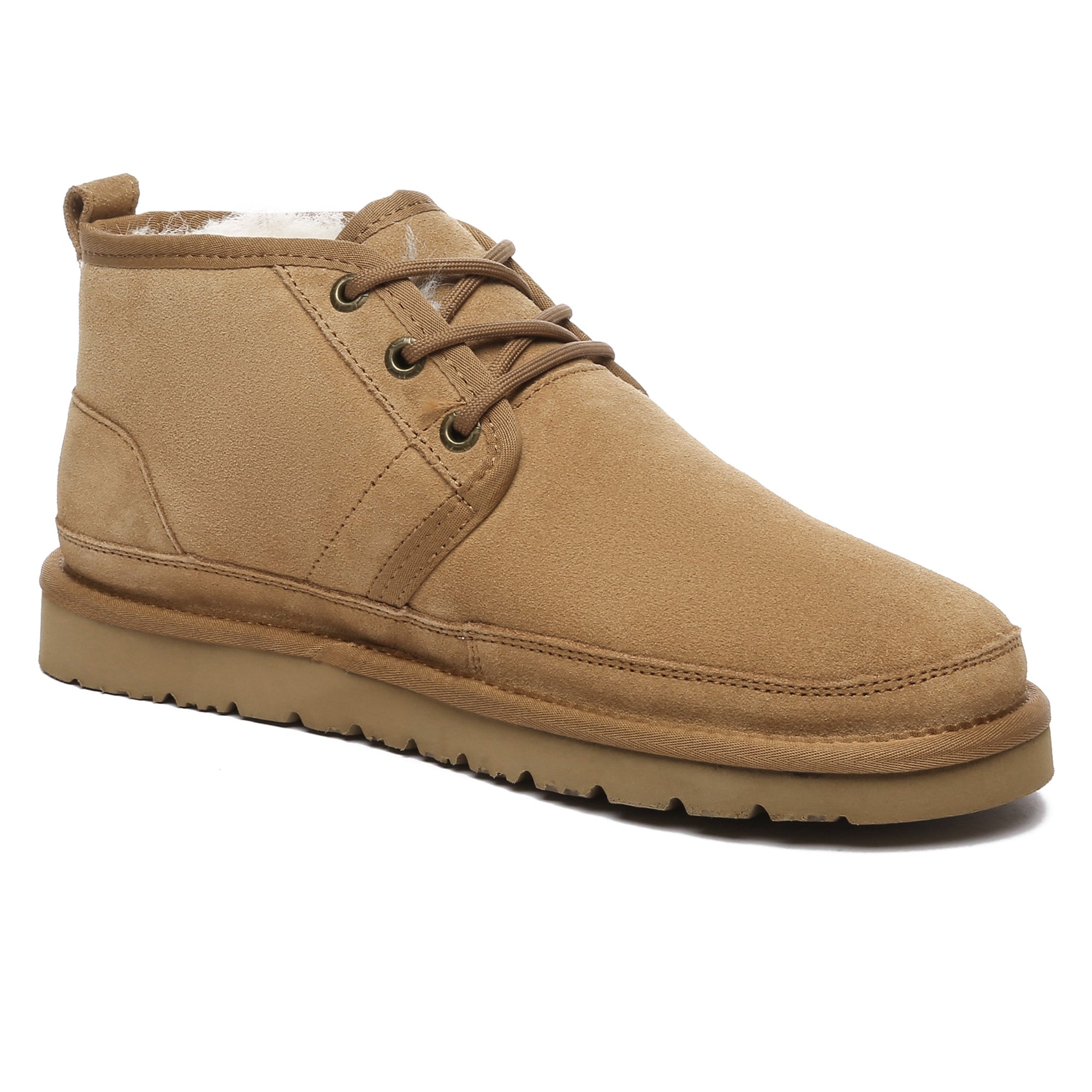 EverUgg Leo Men UGG ankle boots, stylish men's shoes with a sleek design and comfortable fit, shown in a close-up image.