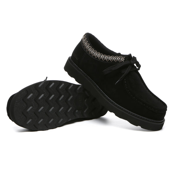 Men's leather Kenzie lace-up casual shoes by EverUgg, featuring a sleek design and classic style in a close-up view.