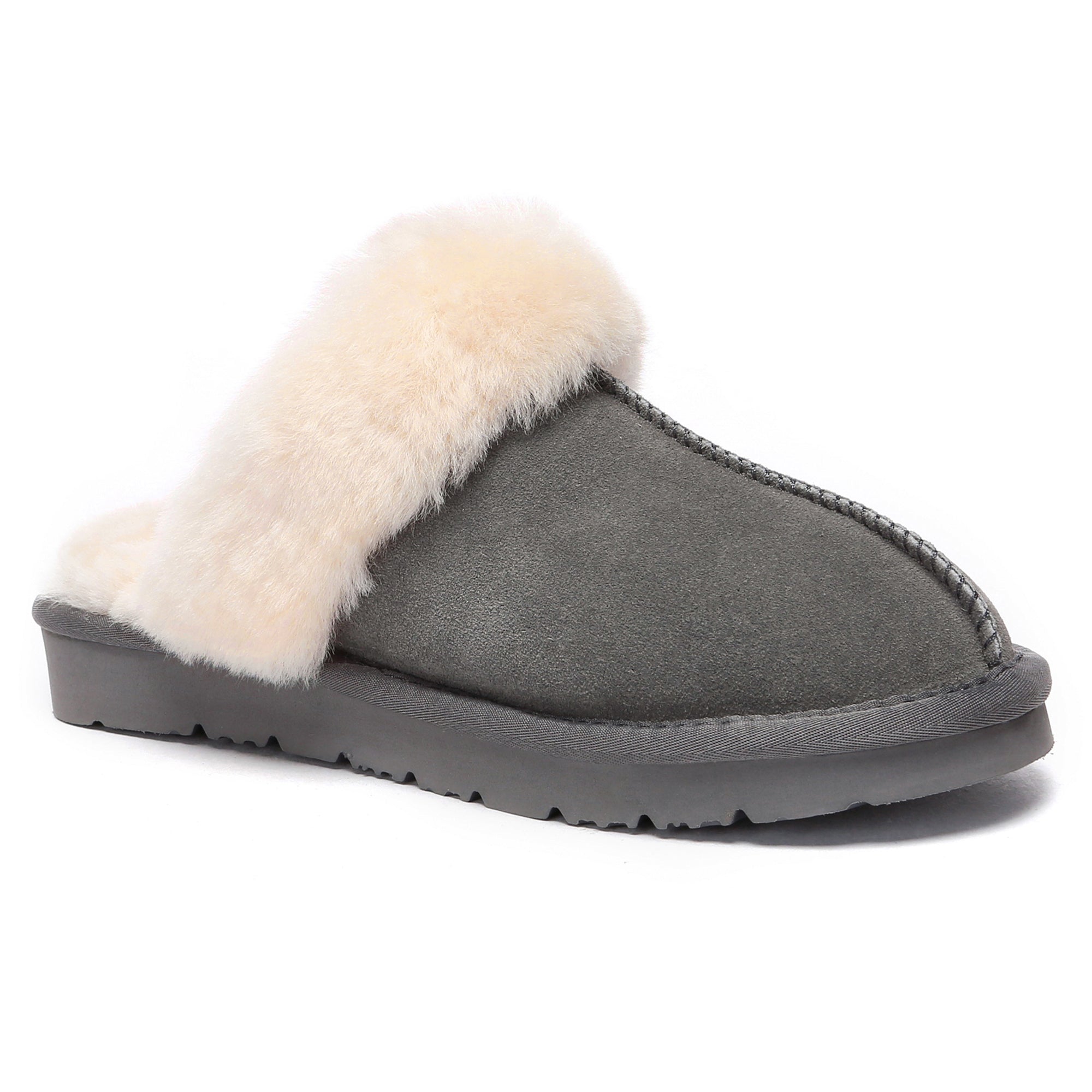 EverUgg Muffin Sheepskin Winter Slippers featuring plush sheepskin lining and cozy slip-on design for warmth and comfort.