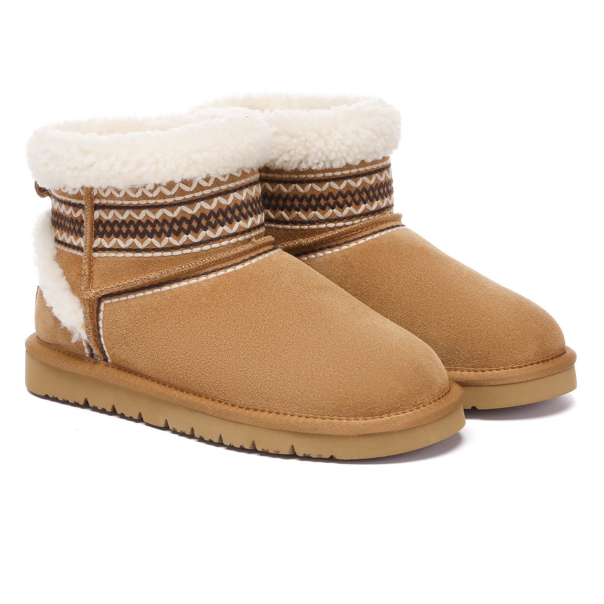 EverUgg Nordic Pattern shearling UGG boots for women featuring a cozy interior and Nordic-inspired knit design.