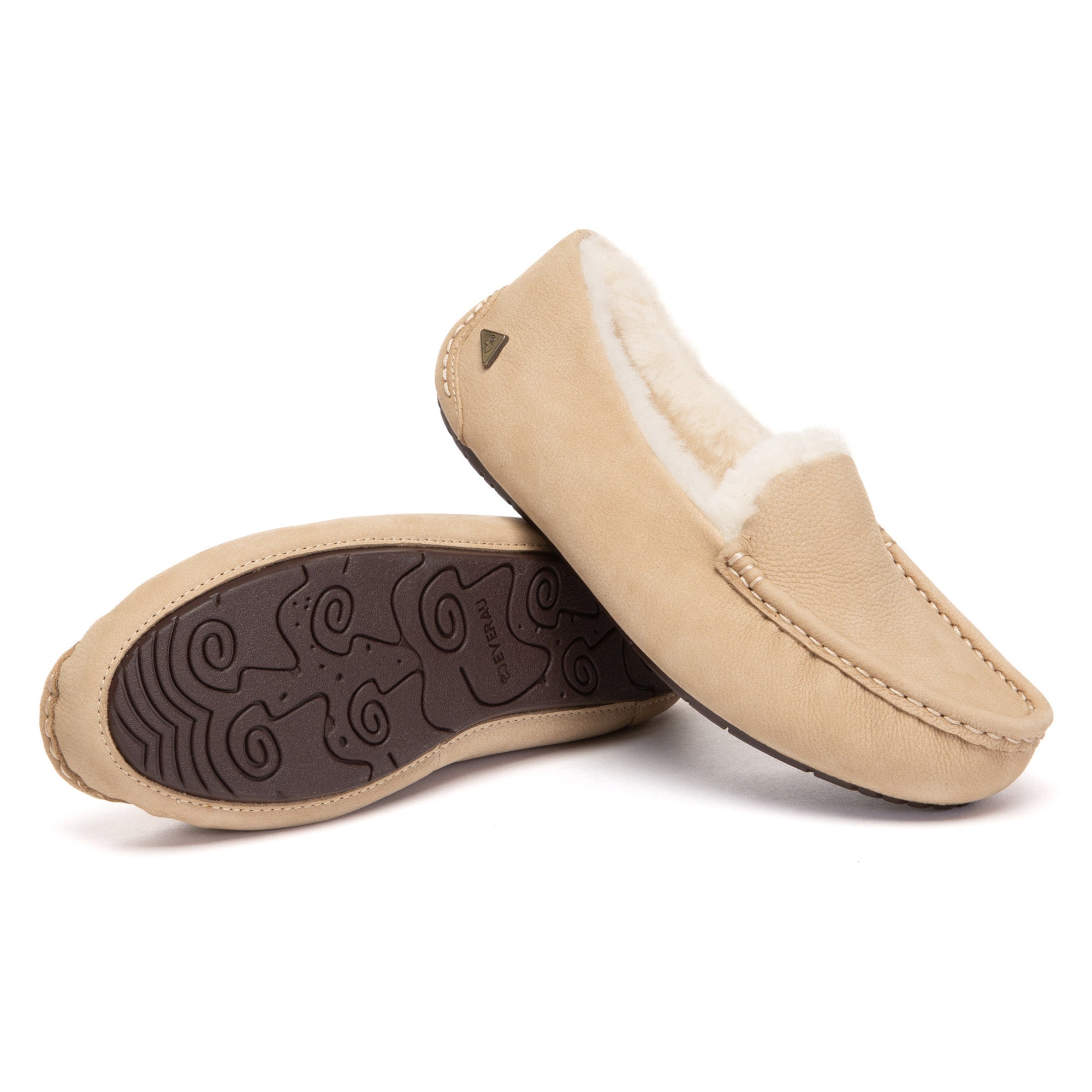 EverUgg Piele Moccasin slippers, soft leather moccasin design with plush lining and slip-on style for comfortable indoor wear.