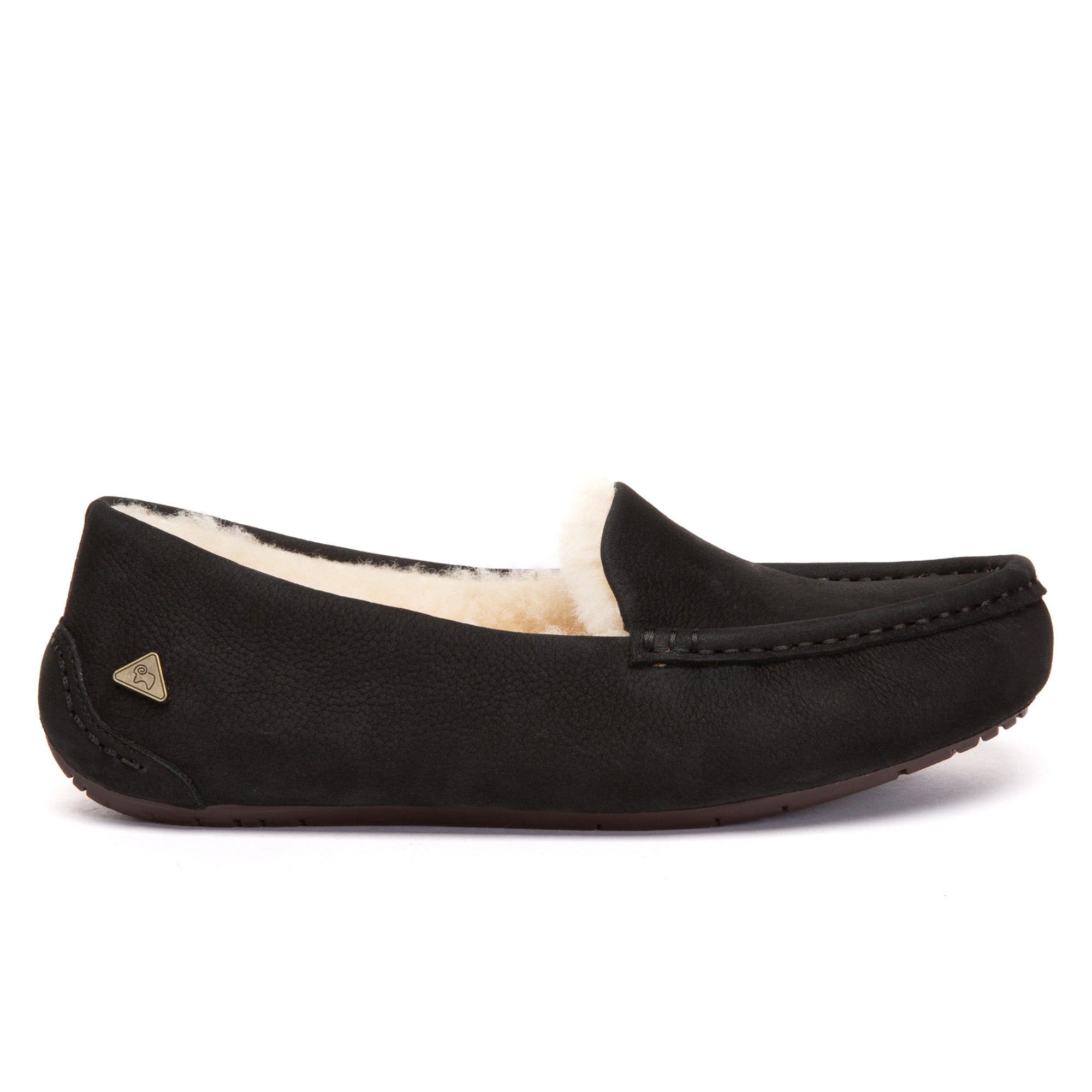EverUgg Piele Moccasin slippers with soft moccasin design, featuring plush lining and classic stitching for comfortable indoor wear.