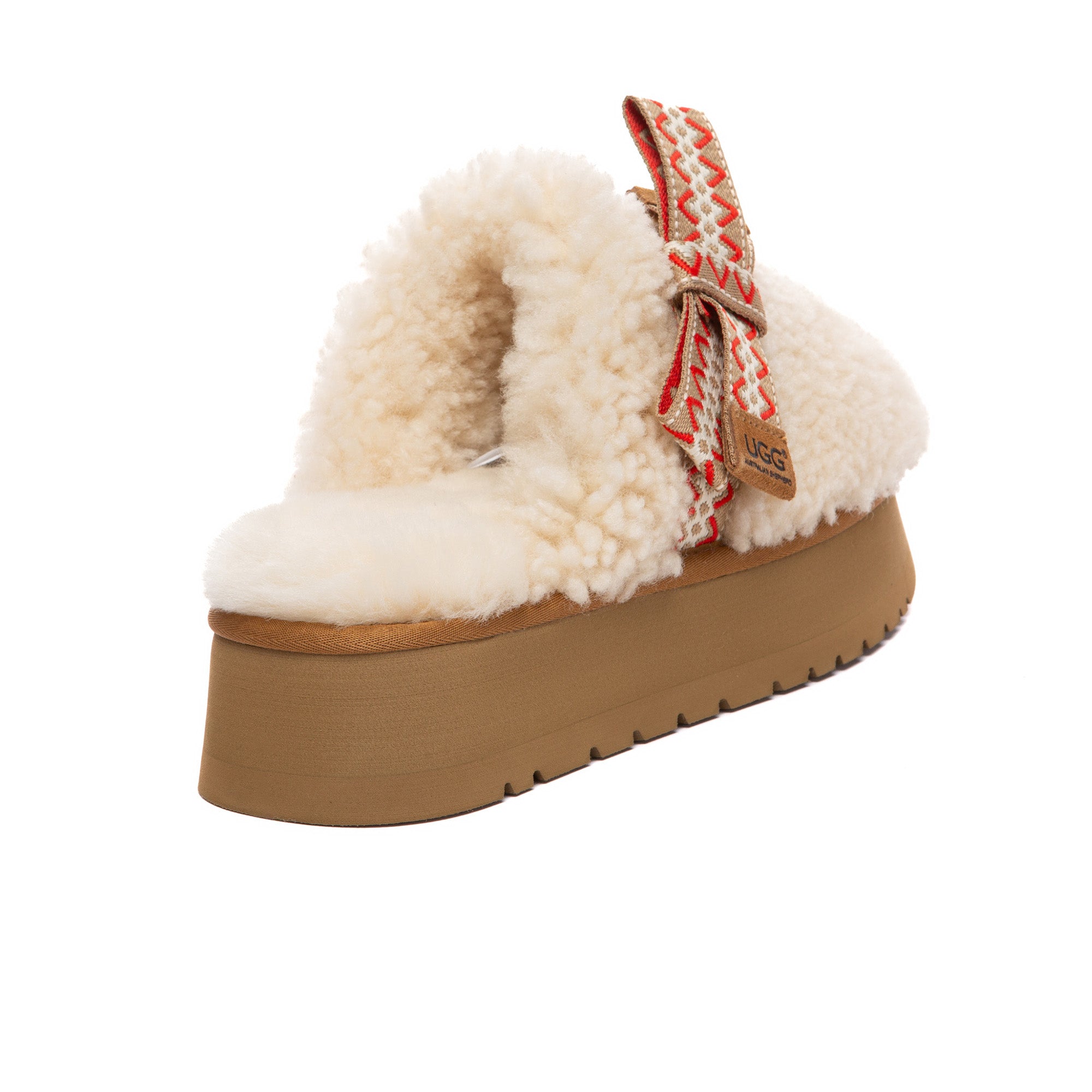 EverUgg PlushCozy Bow Platform UGG slippers with soft plush interior and stylish bow detail, perfect for comfortable indoor wear.