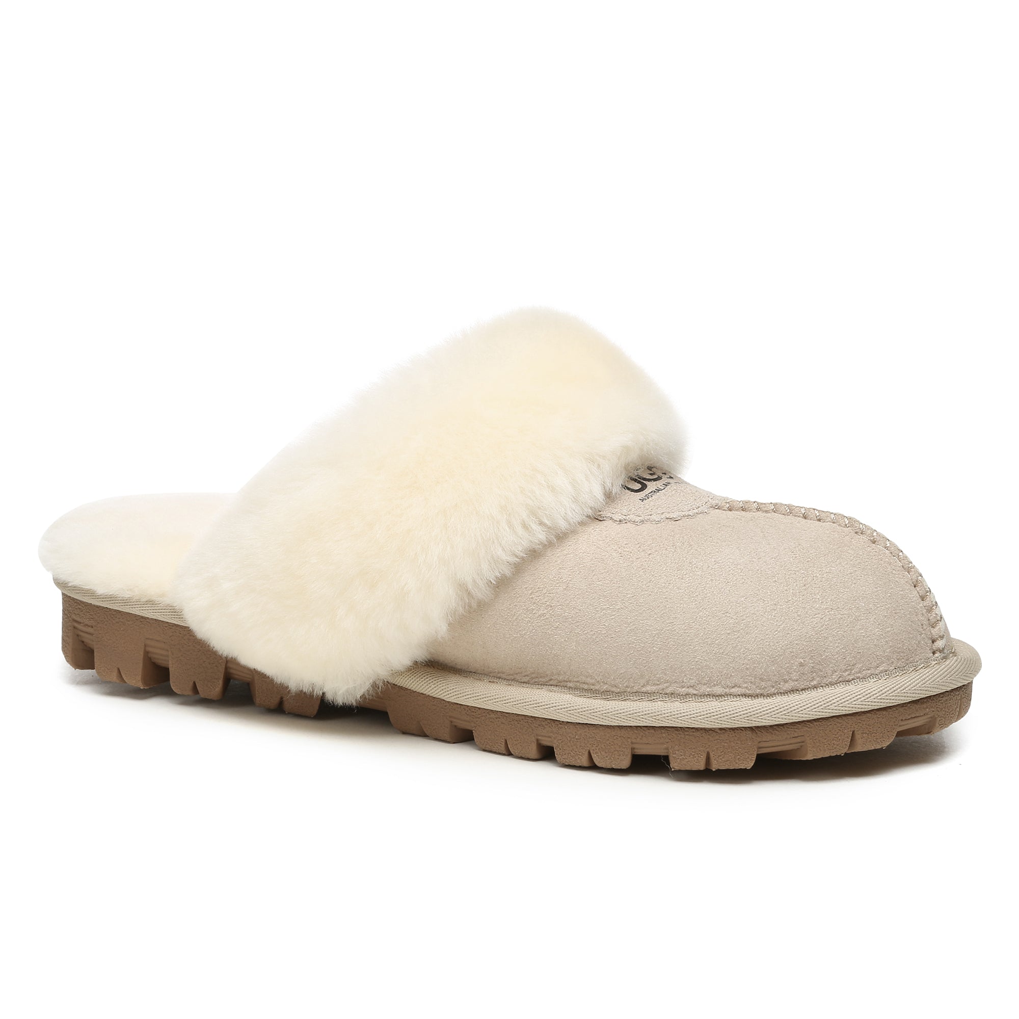 EverUgg premium anti-slip women's slippers with plush interior and comfortable sole, perfect for indoor wear.