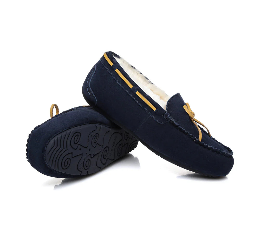 EverUgg women's moccasin with premium sheepskin insole, casual flat shoes perfect for comfortable everyday wear.