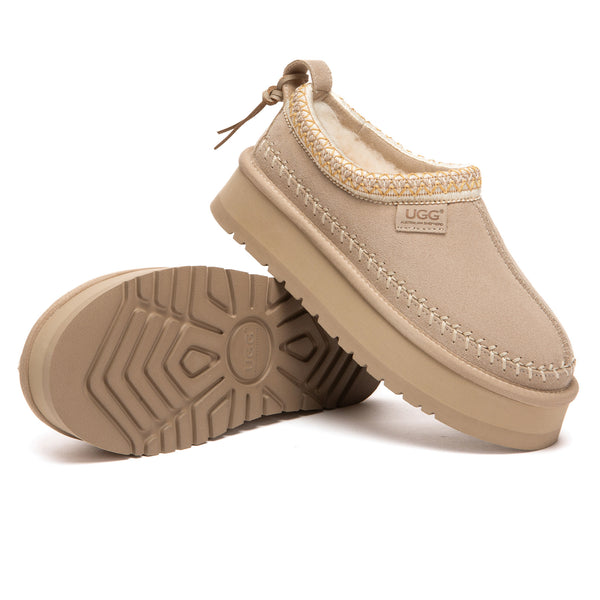 EverUgg Premium Stitch Platform UGG slippers showing soft fabric, platform sole, and cozy design for comfortable indoor wear.