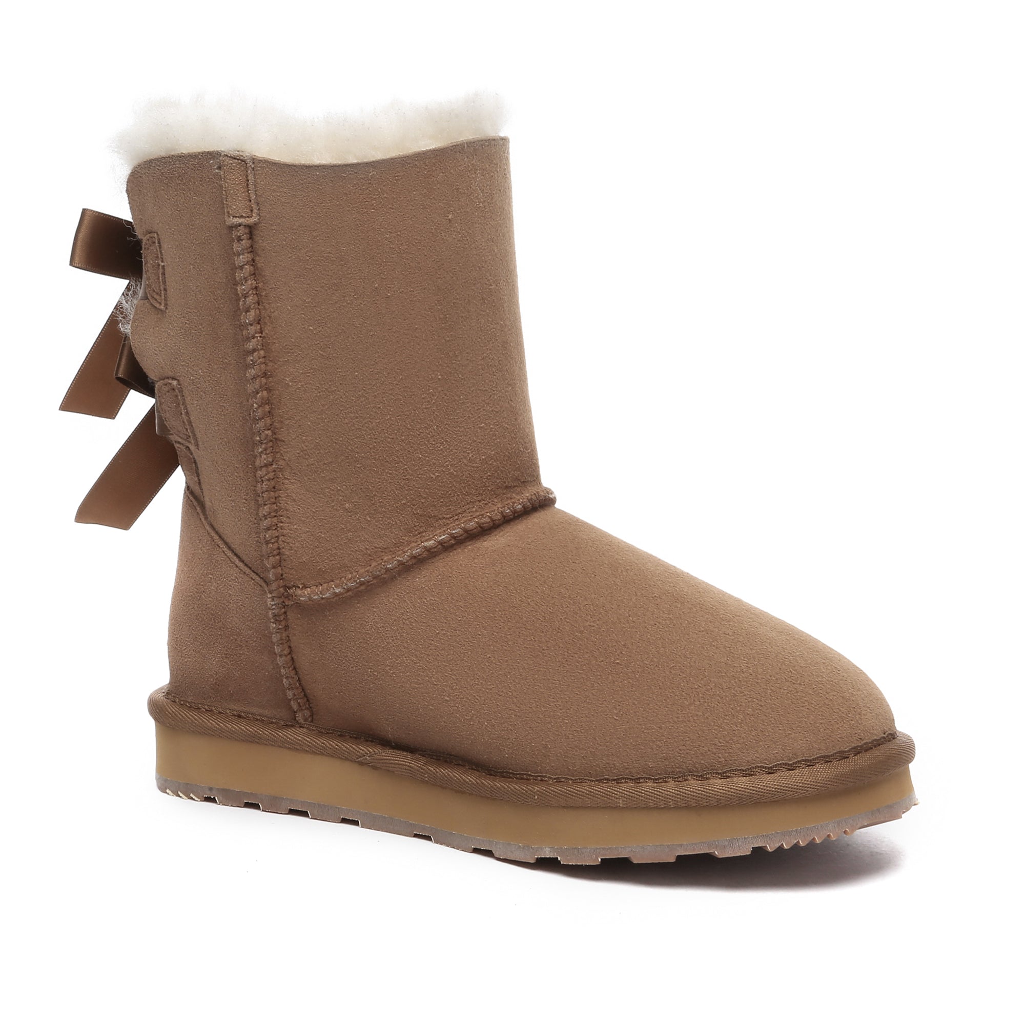 EverUgg Premium Urban Short Back Bow UGG Boots for women, stylish black shoes with back bow detail and cushioned sole.