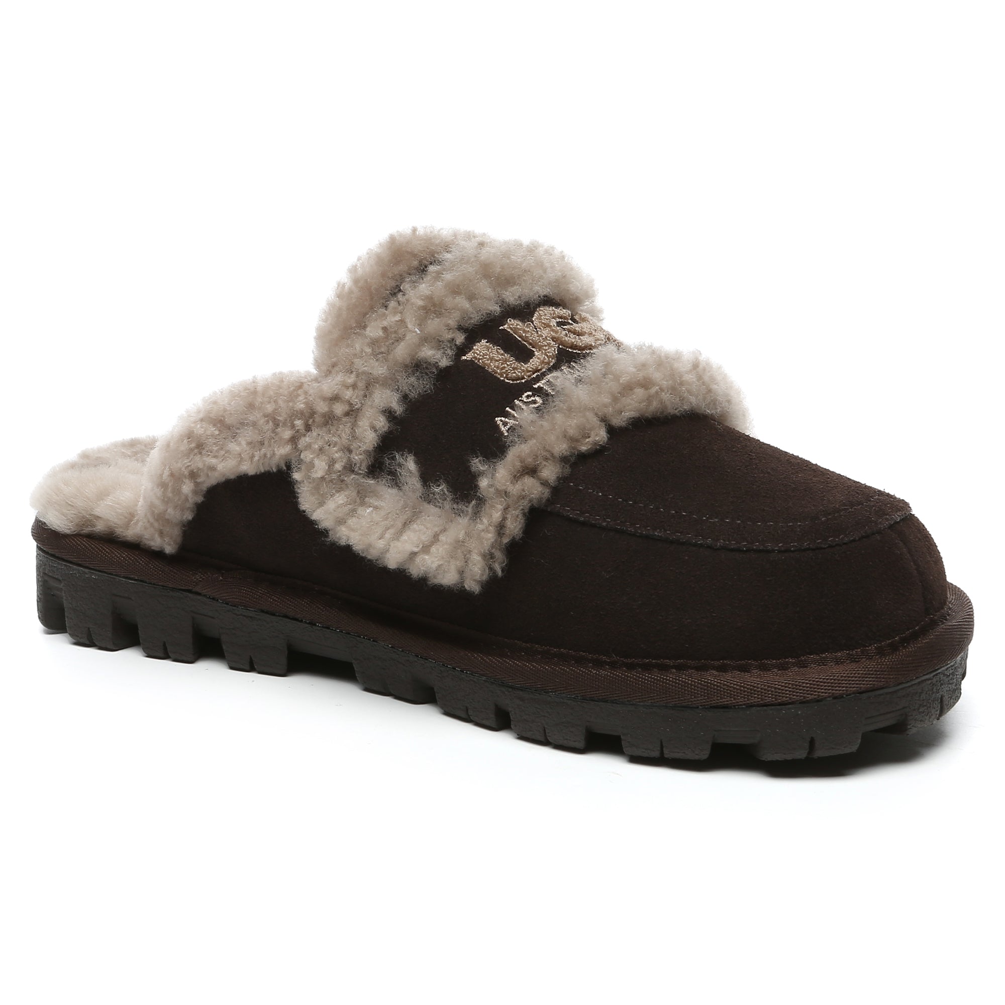 EverUgg Riley shearling wool UGG slippers for women with comfort sole and cozy shearling lining, designed for indoor wear.