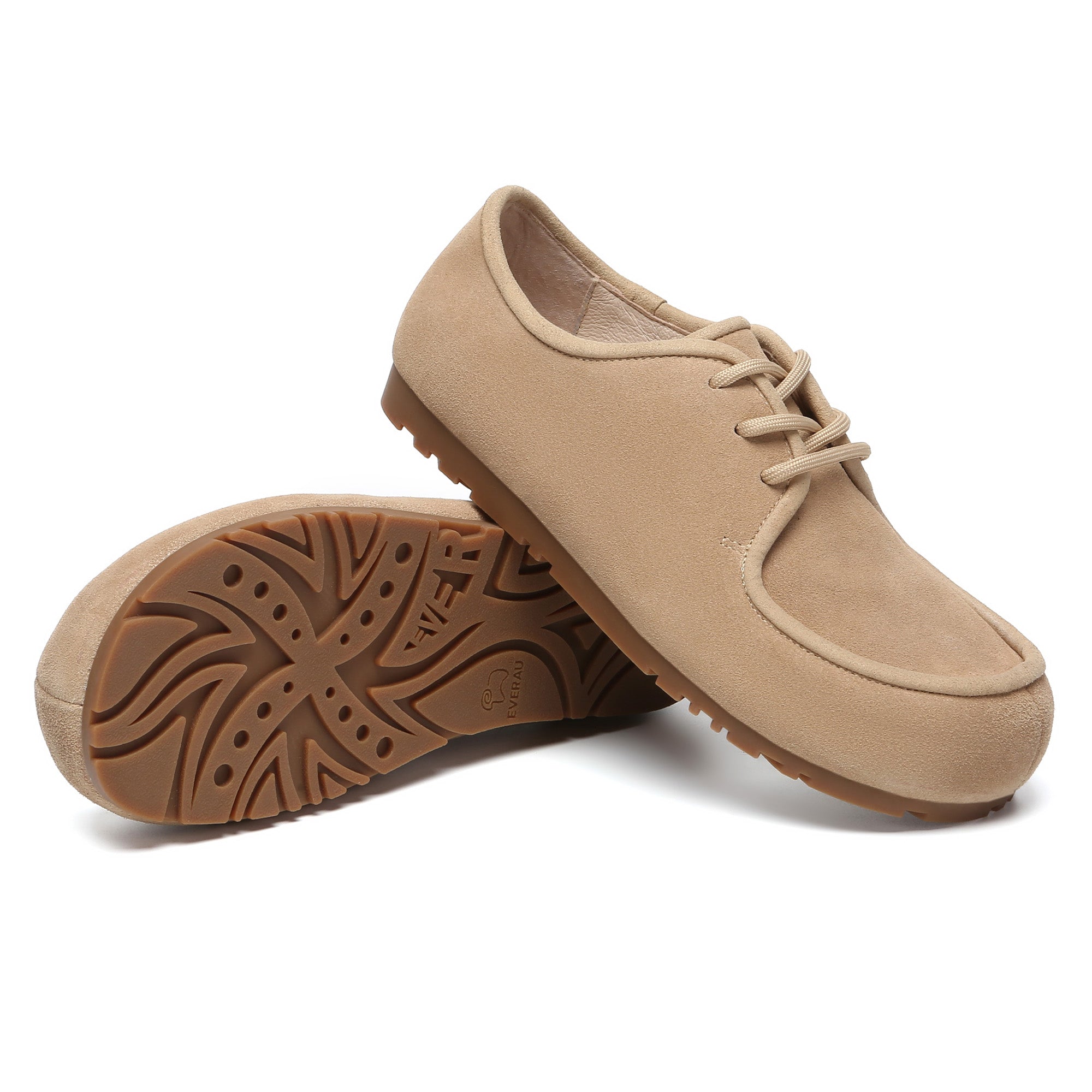 EverUgg suede leather casual lace-up shoes featuring a relaxed design and stylish stitching for everyday wear.
