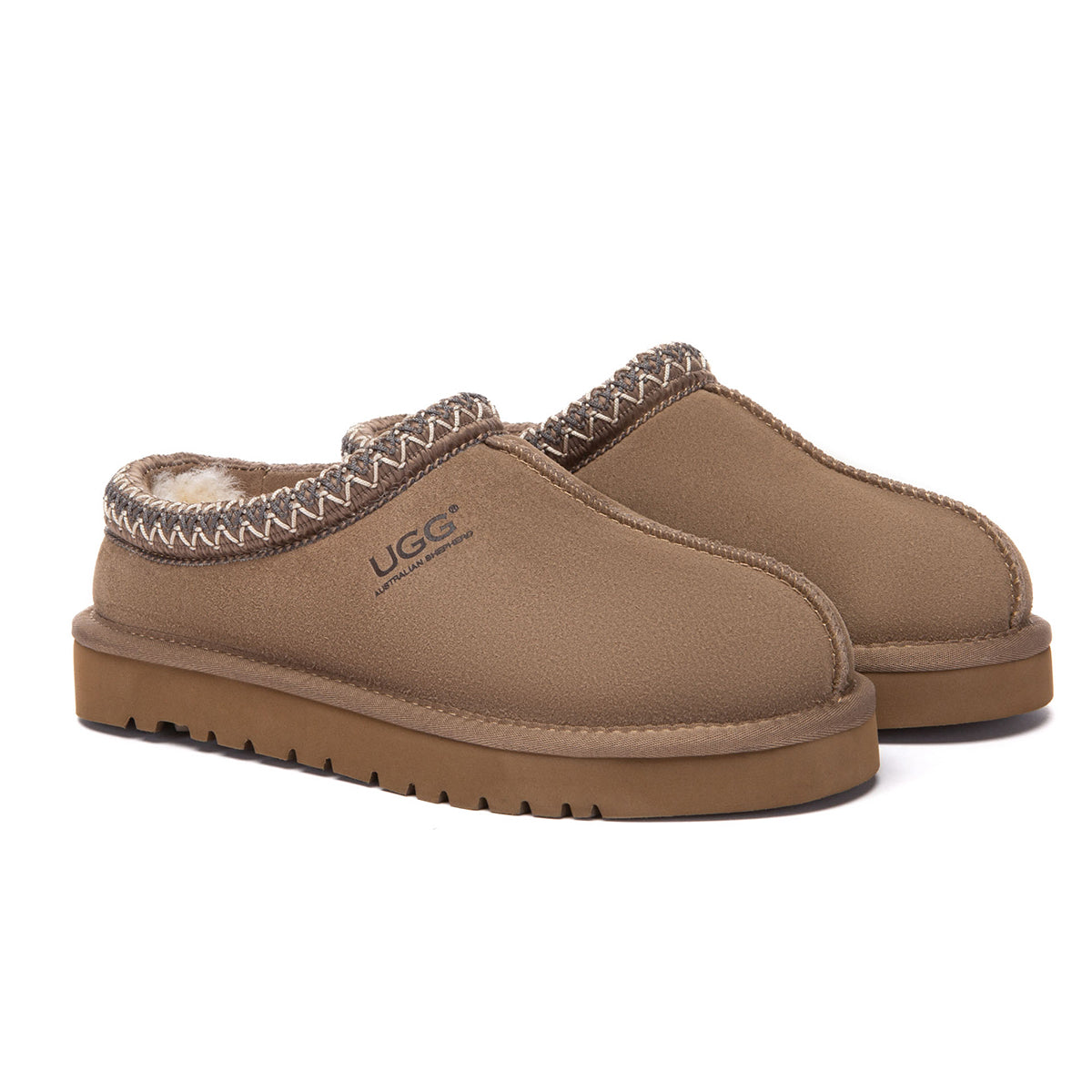 EverUgg Tazman Special Color mid-platform UGG slippers in olive, featuring plush interior and stylish design for comfortable wear.