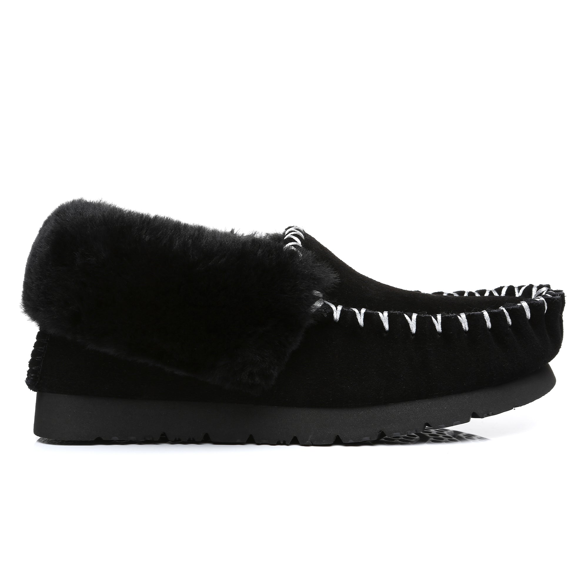 EverUgg traditional sheepskin moccasin for women with soft sheepskin lining and classic slip-on design, perfect for comfortable indoor wear.
