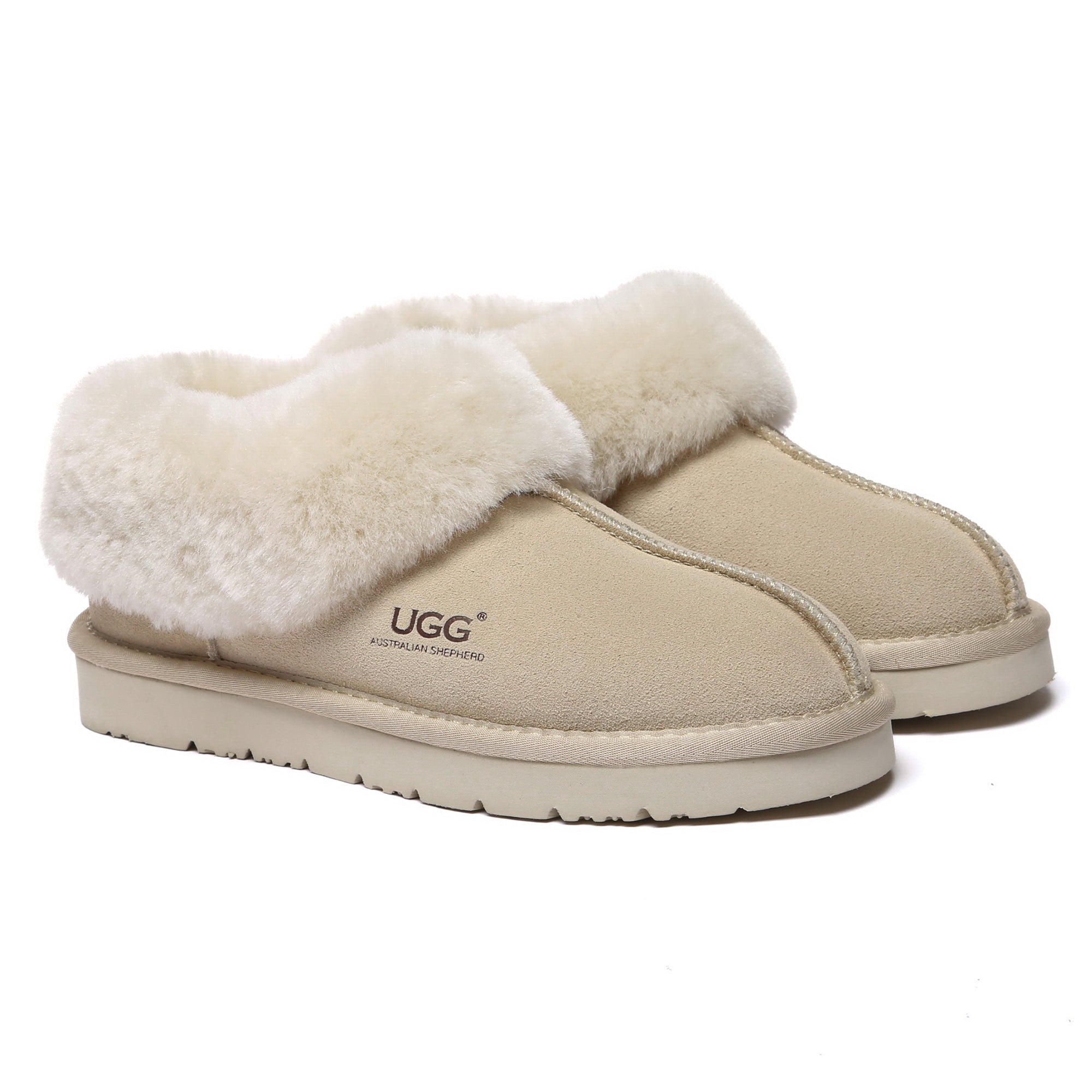EverUgg UGG slippers in a special ankle style with a unique colour, featuring soft materials and comfortable design.