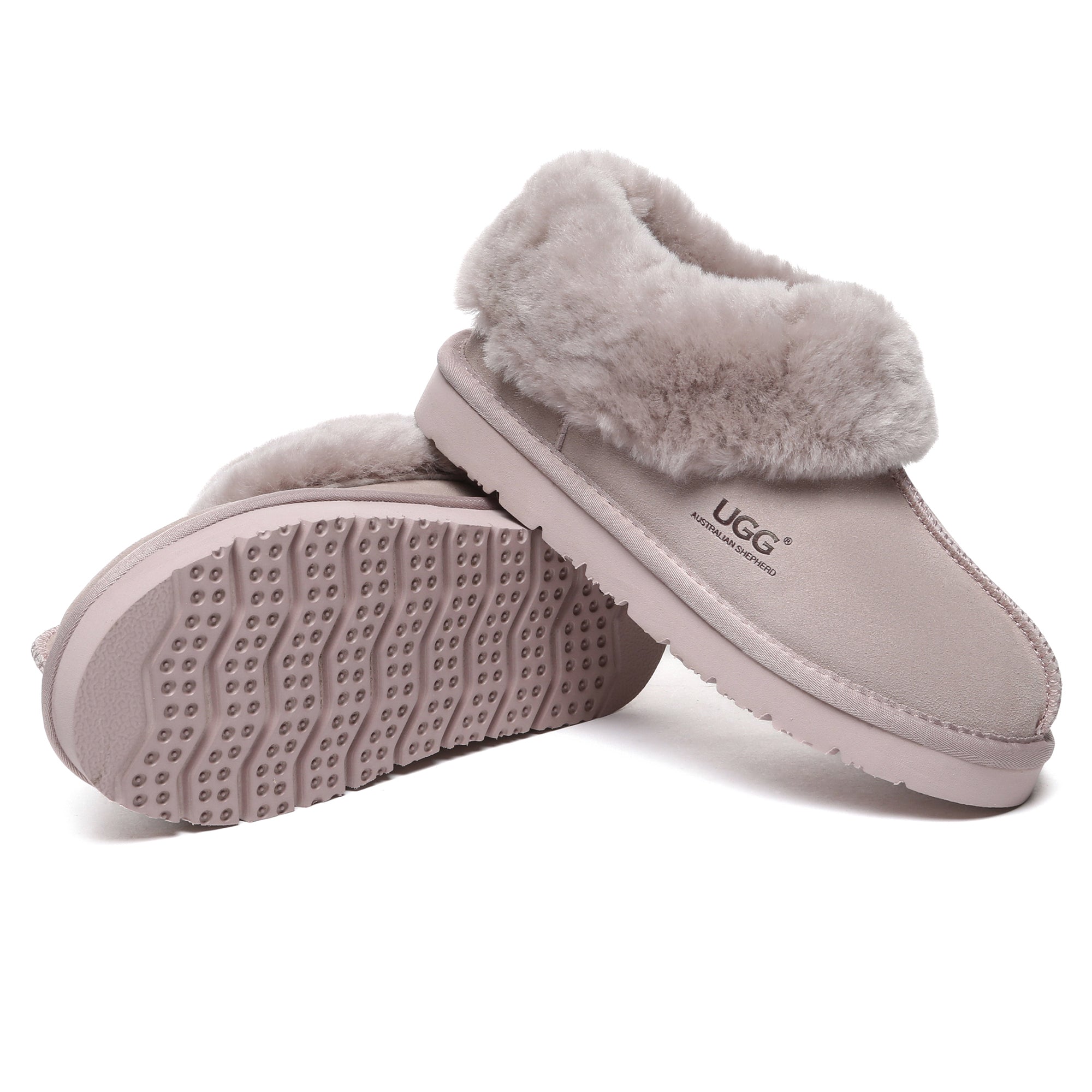 EverUgg UGG ankle slippers in a special color, soft cozy slippers with plush lining and ankle-high design.