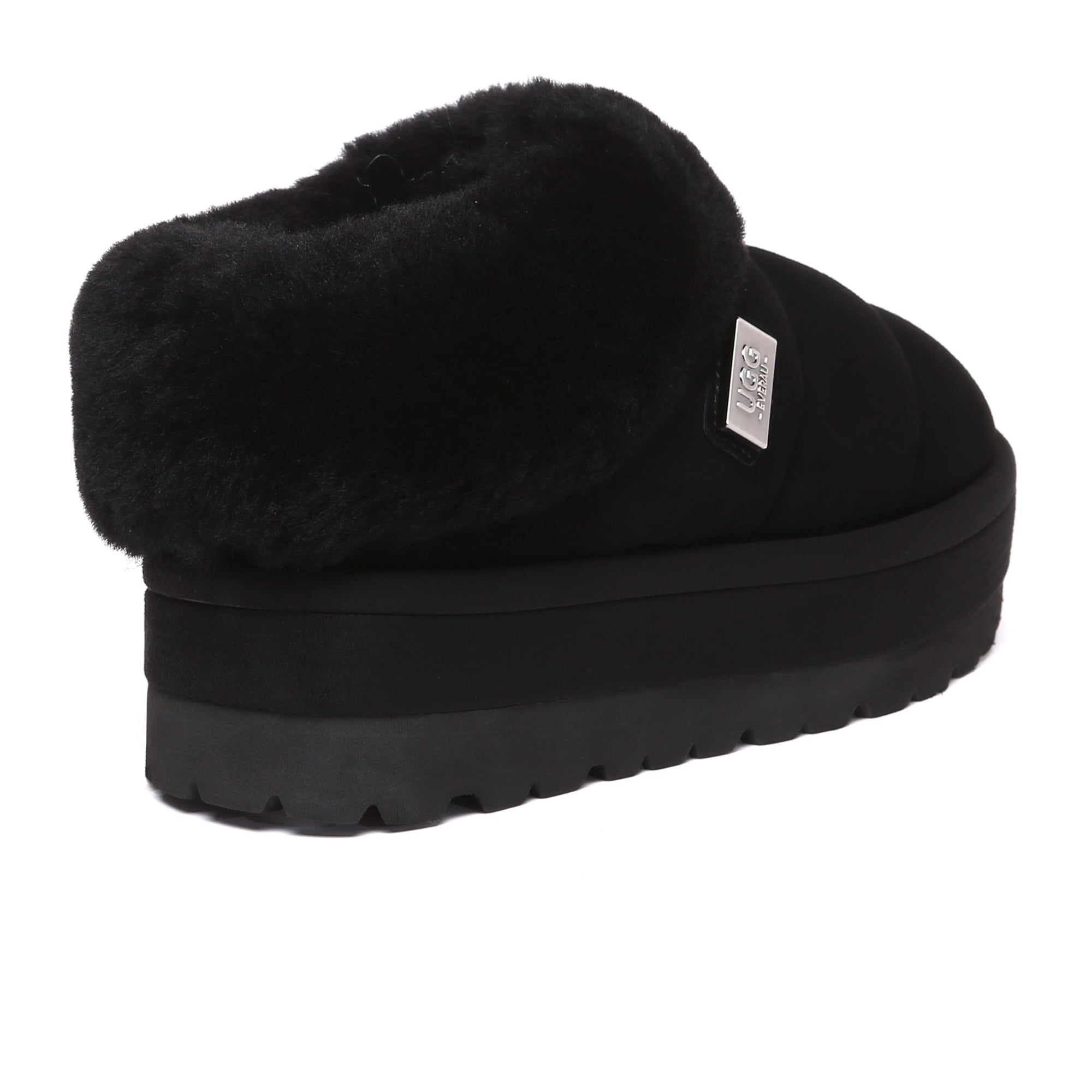 EverUgg UGG Puffer Ankle Platform Slippers for women, cozy padded slippers with platform soles, ideal for indoor comfort.