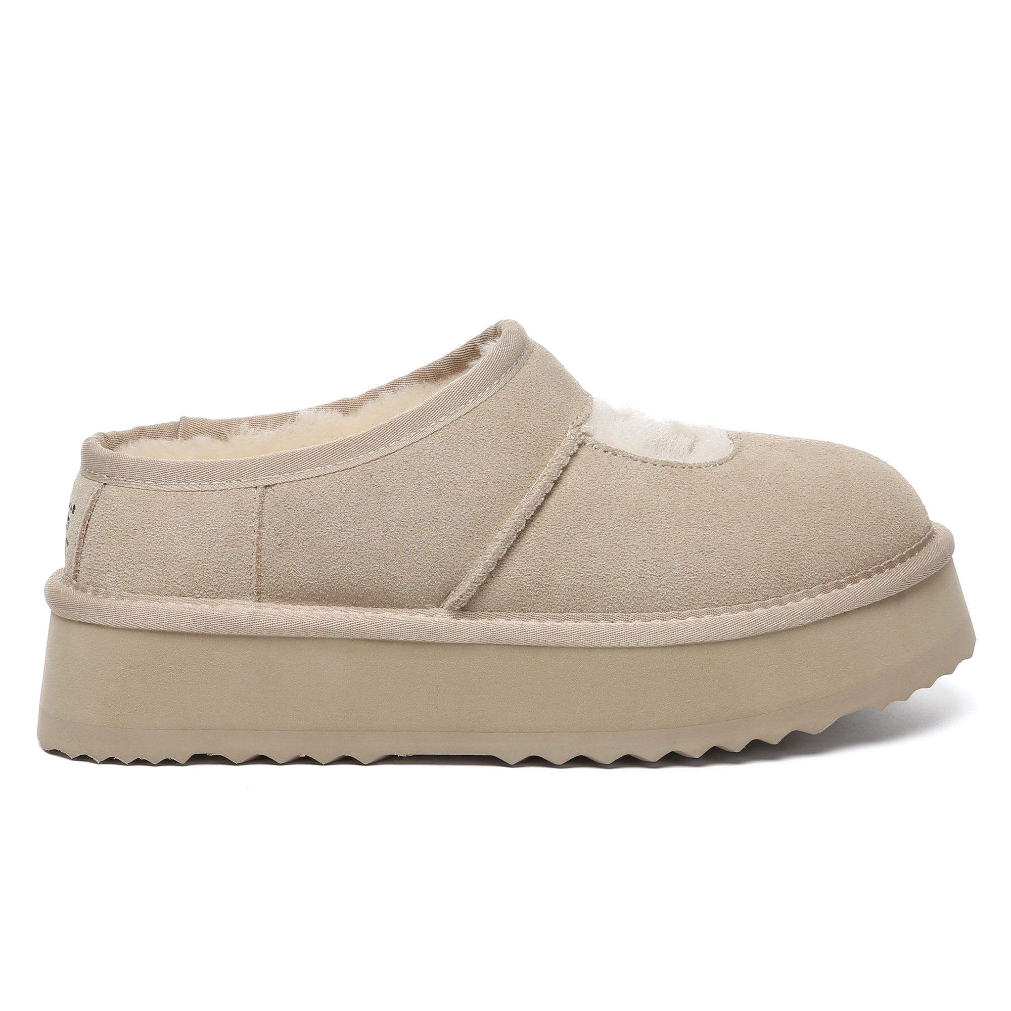 EverUgg UGG Reveal platform slippers for women featuring soft plush lining and casual slip-on style.