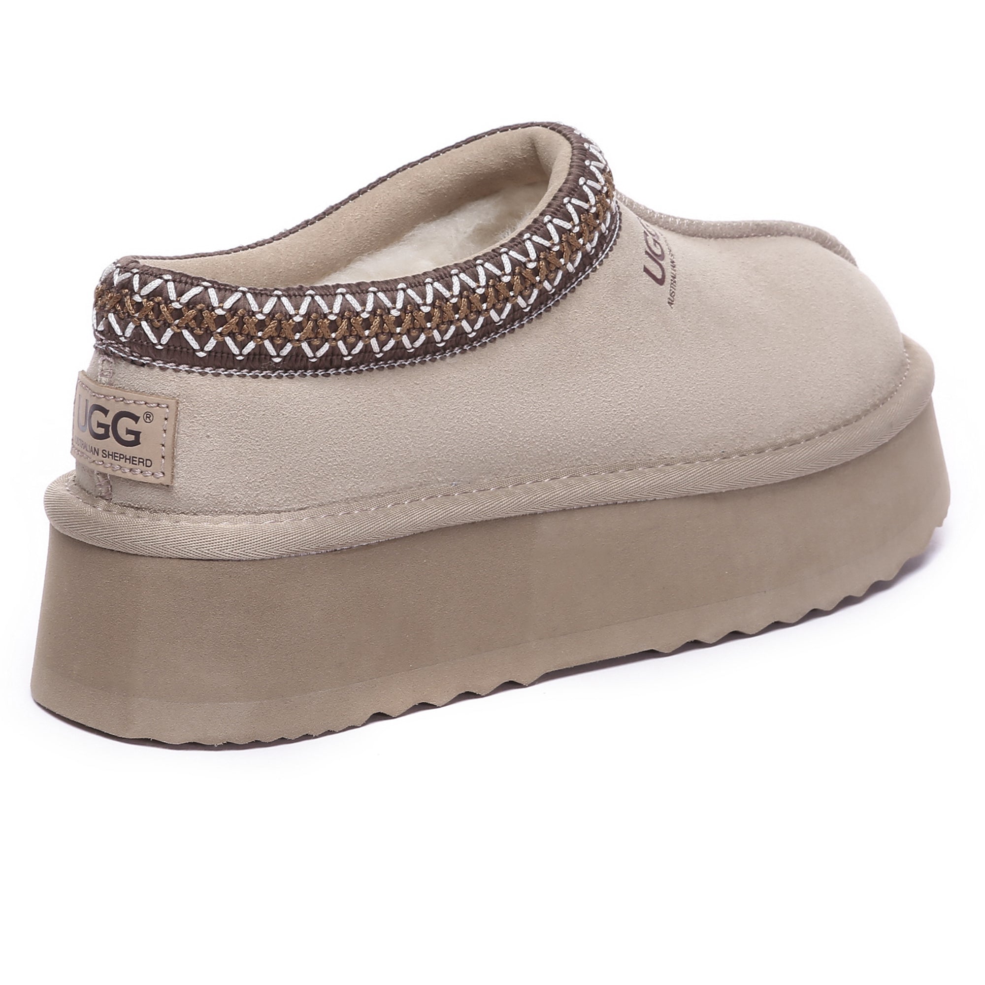EverUgg Tazzy Platform Slippers, cozy slide shoes with plush lining and chunky sole, ideal for indoor comfort and casual wear.