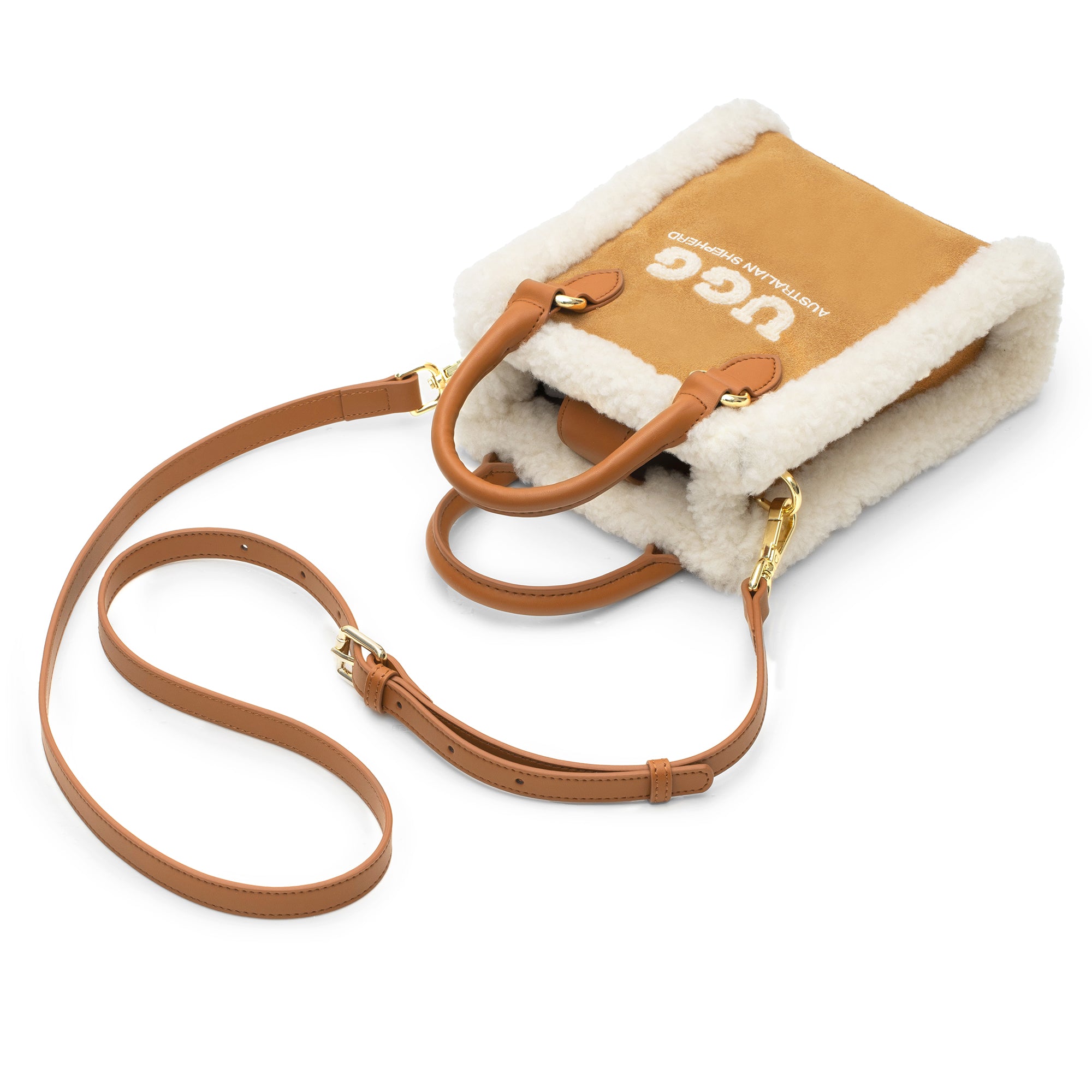 EverUgg wool bag with adjustable strap, stylish accessory made from soft wool, perfect for casual or everyday use.