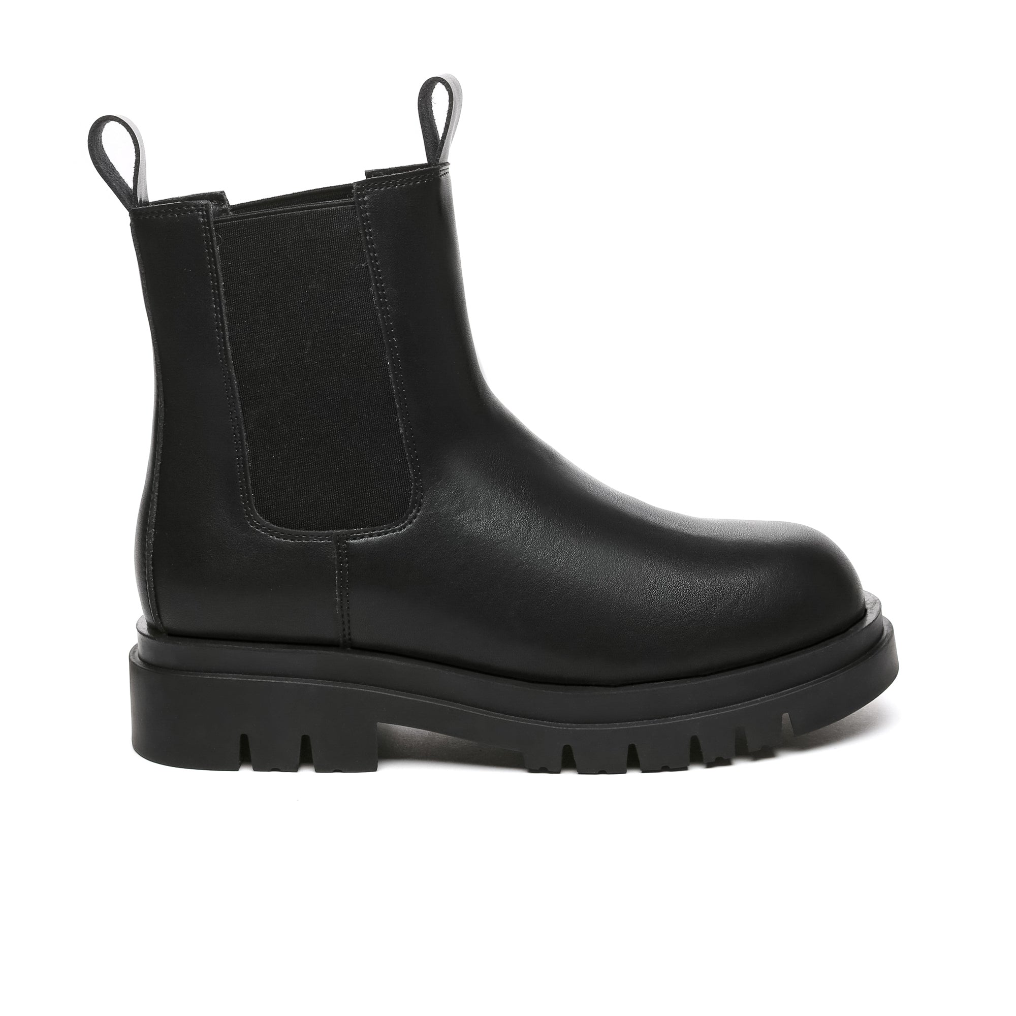 EverUgg Vania Leather Ankle Chunky Boots for women, stylish footwear with a chunky heel and leather finish.