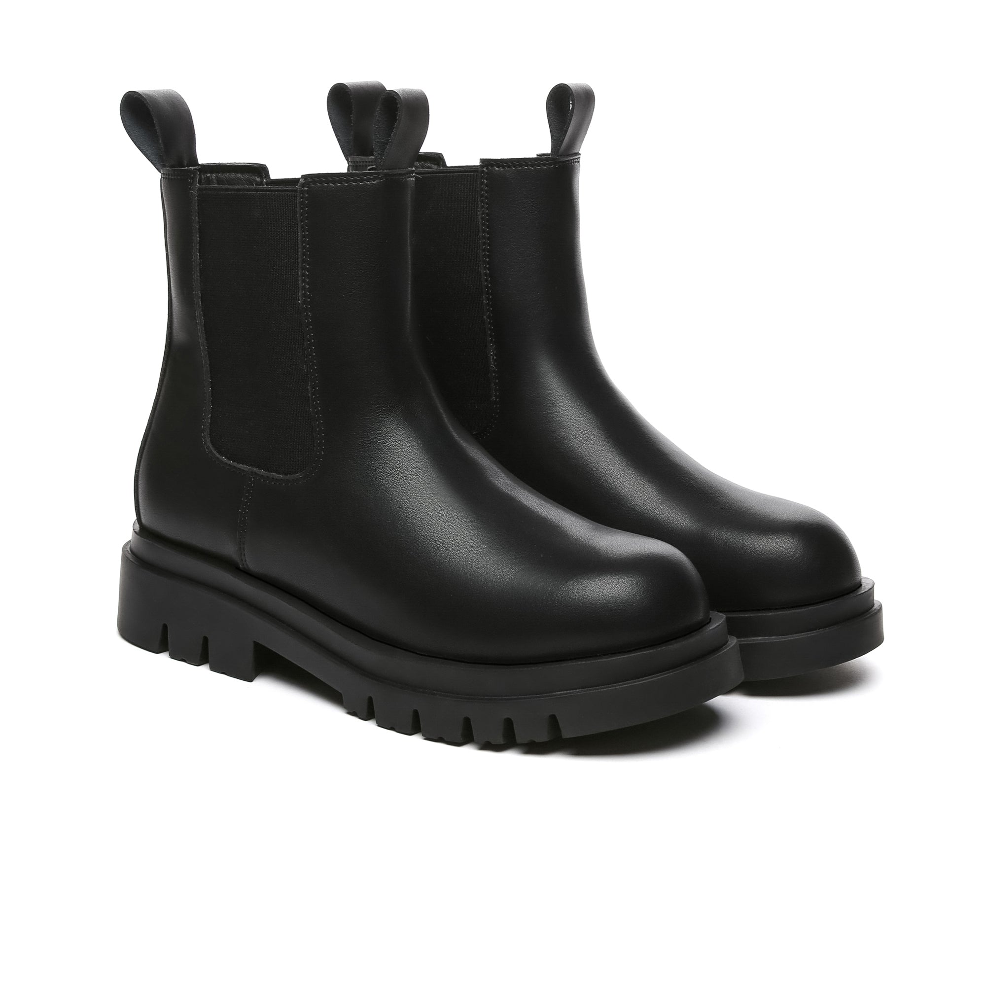 EverUgg Vania Leather Ankle Chunky Boots for women, stylish fashion footwear with sturdy chunky heels and ankle-length design.