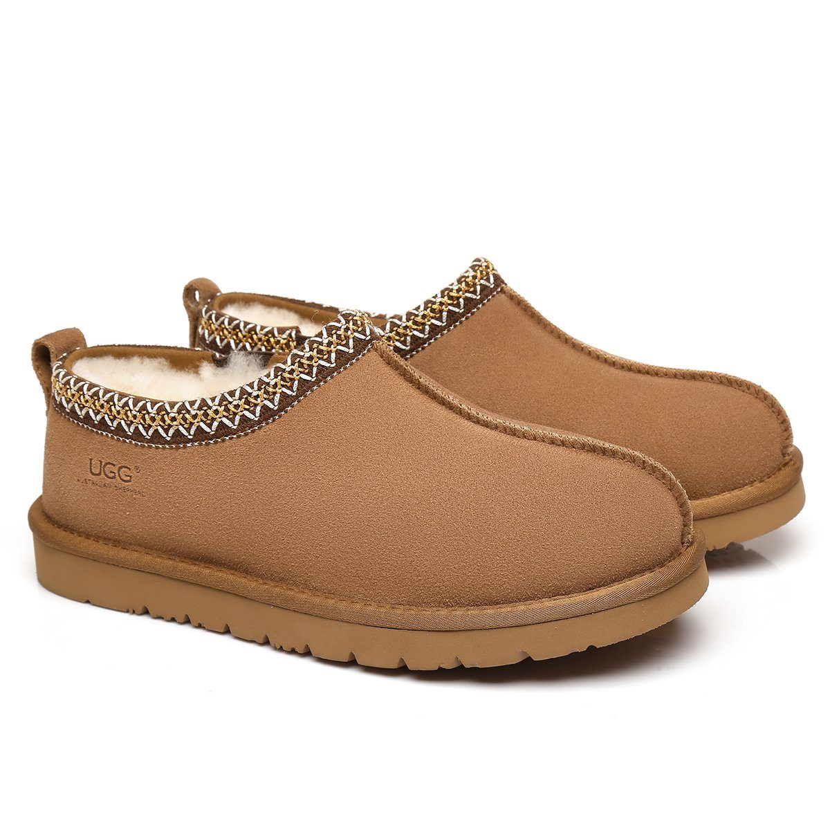 EverUgg Vince Premium UGG slippers for men with sheepskin lining and cozy slip-on style.