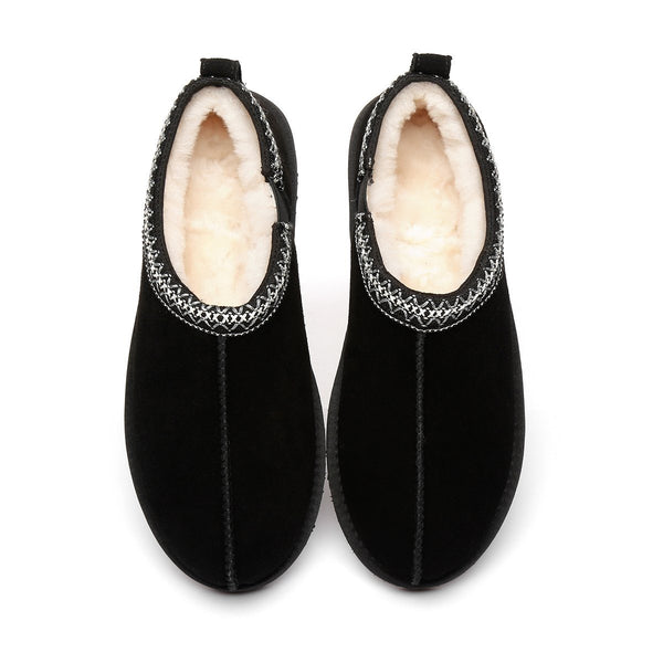 EverUgg Vince men's sheepskin slippers with plush interior and durable suede exterior, designed for cozy comfort.