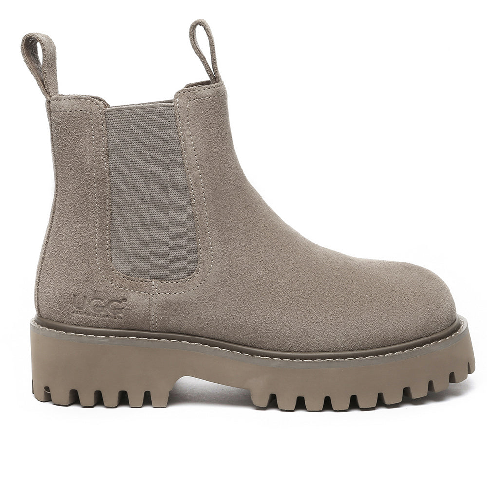 Women’s Chelsea Boots by EverUgg featuring classic ankle-length design and stylish leather finish.