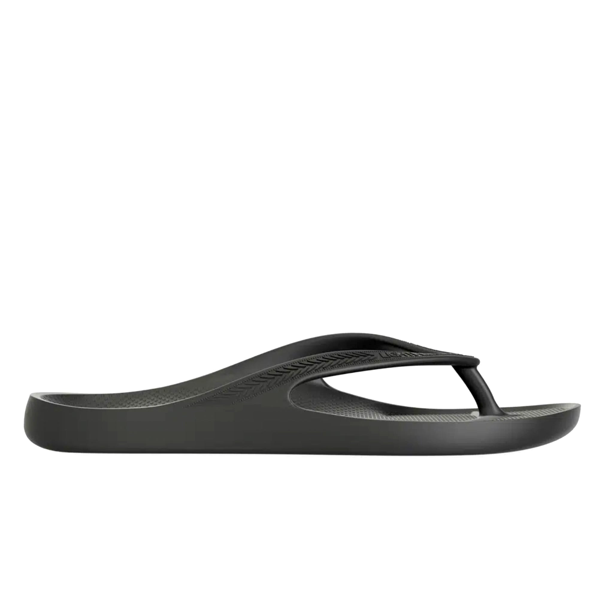 Black Lightfeet arch support thongs with cushioned footbed and durable sole, designed for comfortable everyday wear.