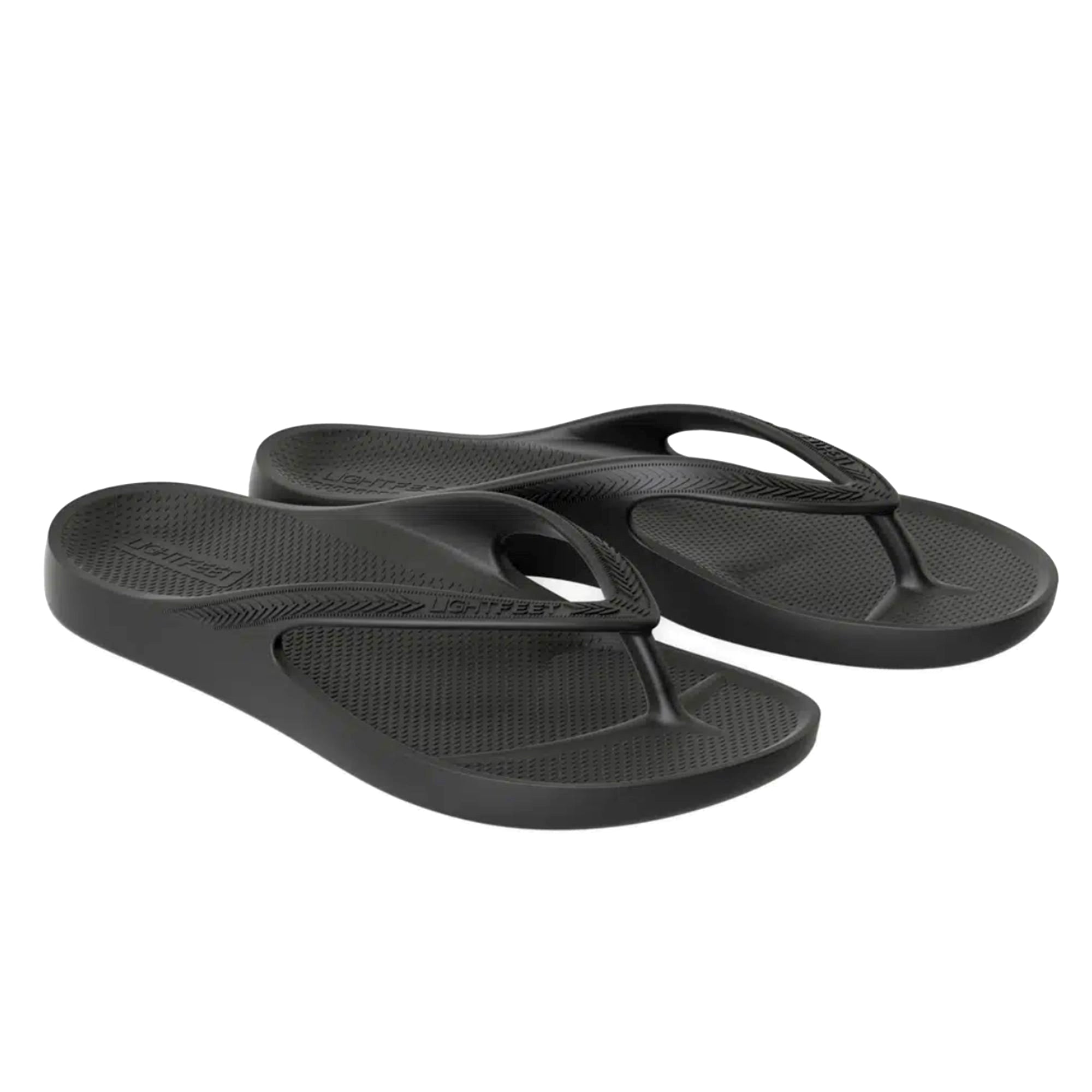 Black Lightfeet arch support thongs with cushioned soles and ergonomic design, ideal for comfortable everyday wear.