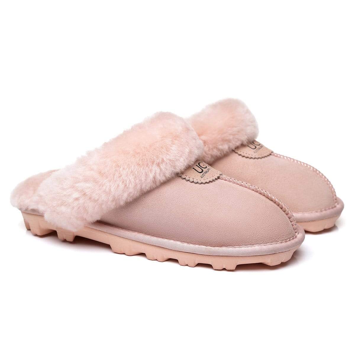 EverUgg unisex women's premium anti-slip slippers with soft plush lining and slip-resistant soles, designed for comfort and safety.
