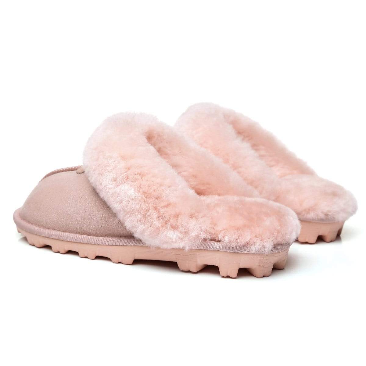 EverUgg unisex women's premium anti-slip slippers with soft fabric lining and textured rubber soles for comfort and safety.