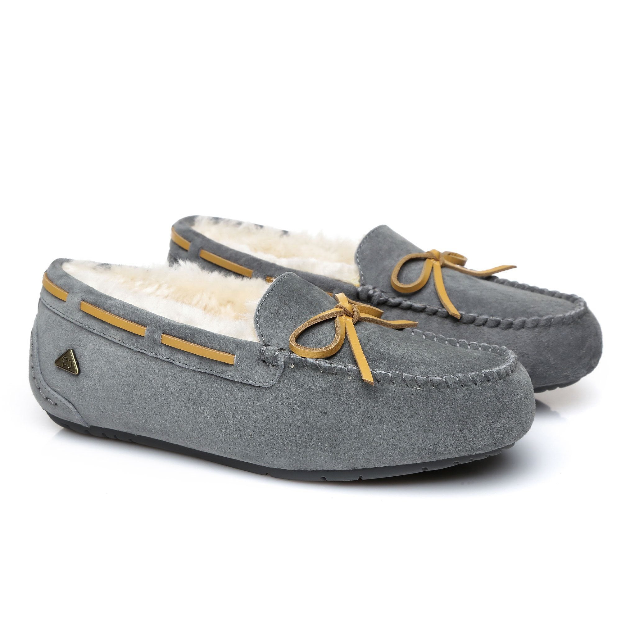 EverUgg moccasin shoe with premium sheepskin insole, featuring soft leather and classic loafer style for women.
