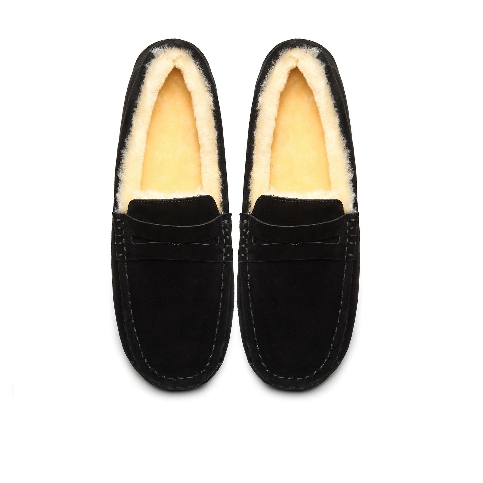 EverUgg premium men’s sheepskin moccasin shoes with soft UGG lining and classic slip-on design.