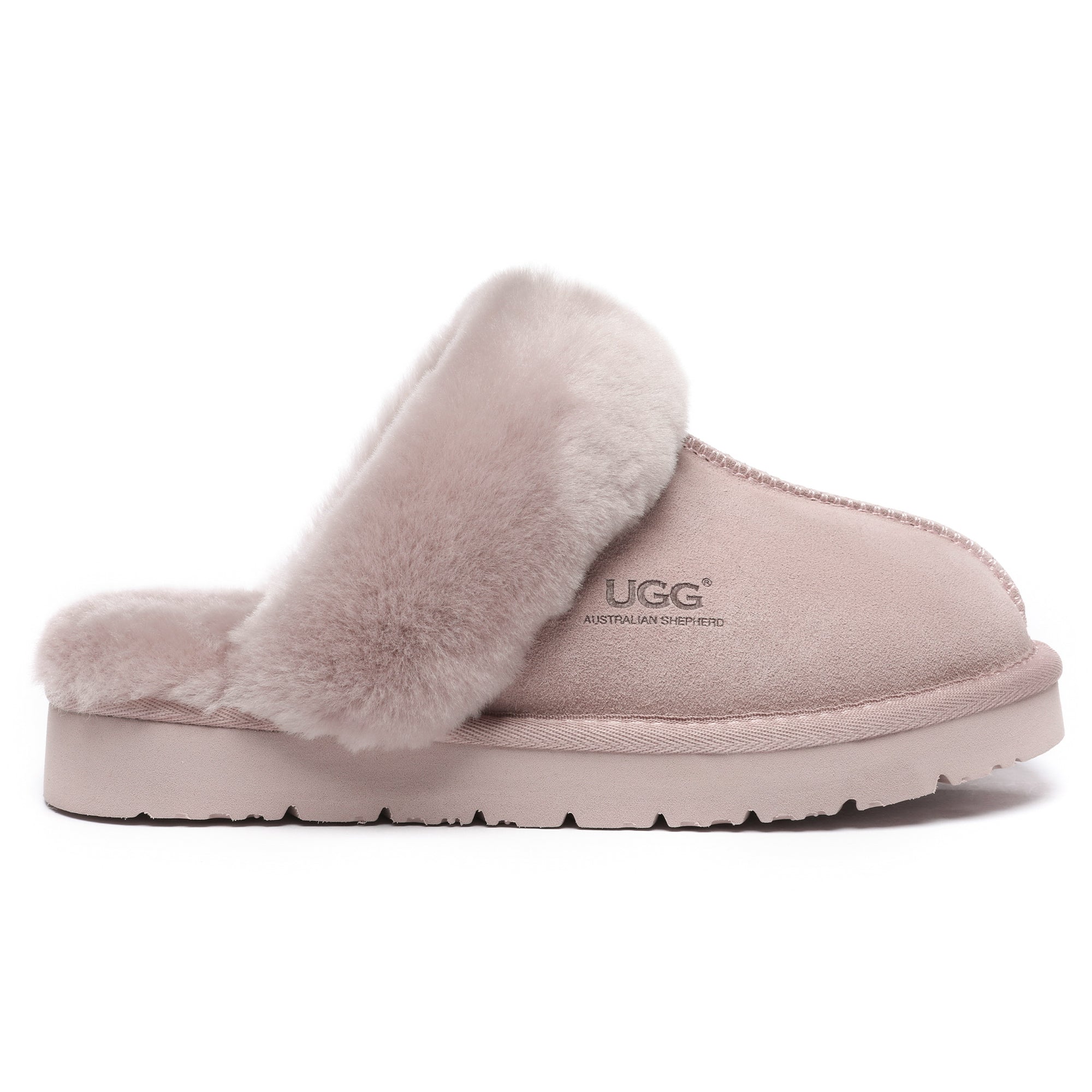 EverUgg premium women’s UGG slippers with cozy plush lining and soft suede exterior, perfect for indoor comfort.