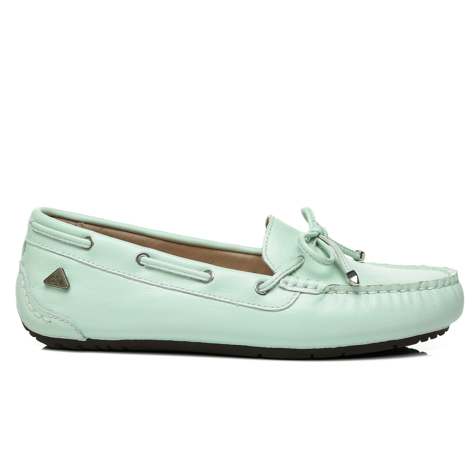 EverUgg Sammy women's leather moccasins in green, stylish slip-on shoes with a soft finish and comfortable design.