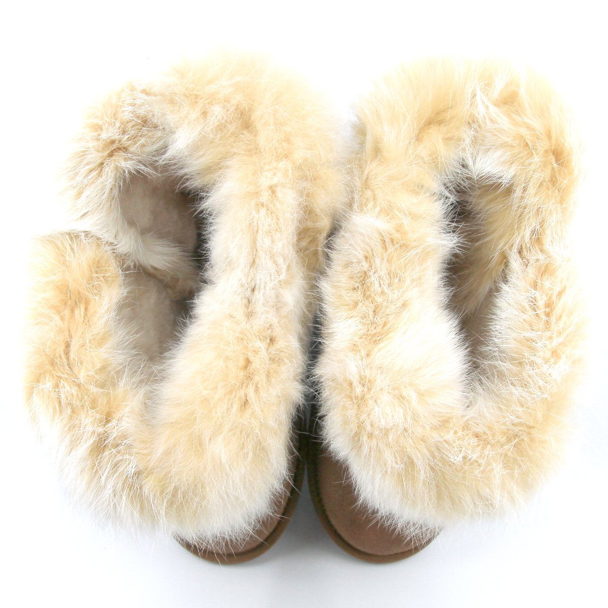 Auzland short button fur UGG boots for women with cozy fur lining and stylish button details, perfect for cold weather.