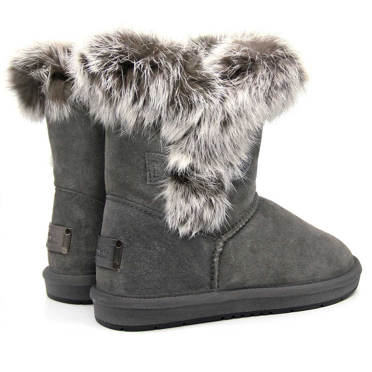 Auzland women's short button fur UGG boots featuring a cozy fur lining and stylish button accents, perfect for casual winter wear.