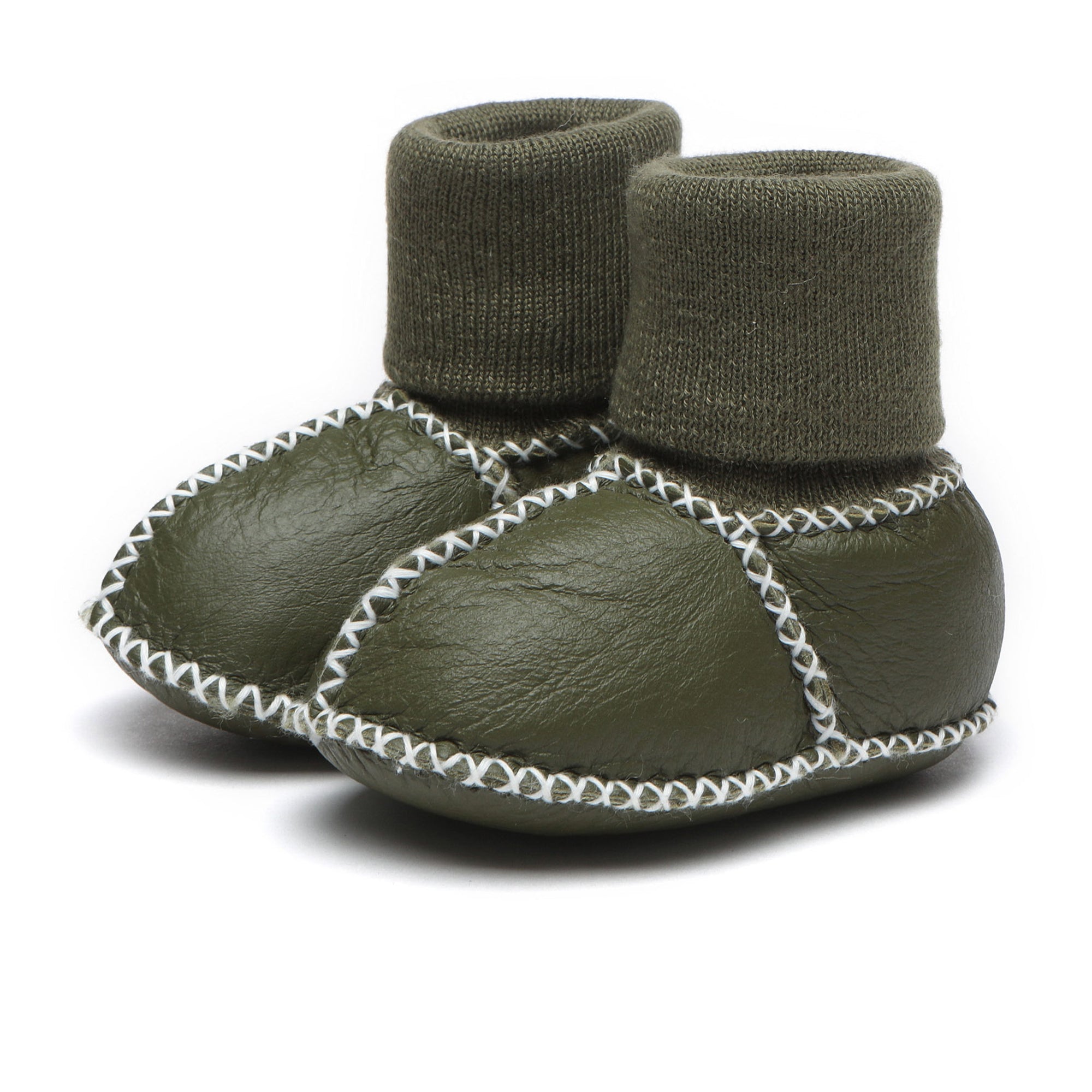 EverUgg baby booties in soft, cozy material, featuring a classic UGG style for infants and toddlers.
