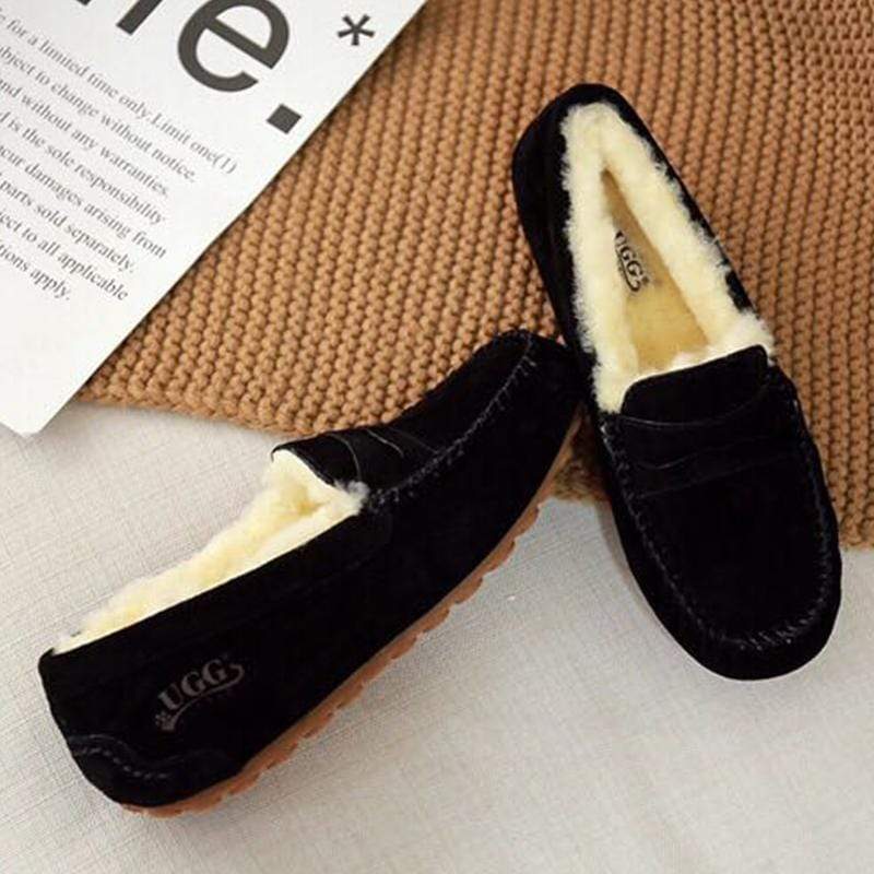 AuSnow UGG flats moccasin shoes for women, featuring soft leather uppers and slip-on style, perfect for casual comfort.