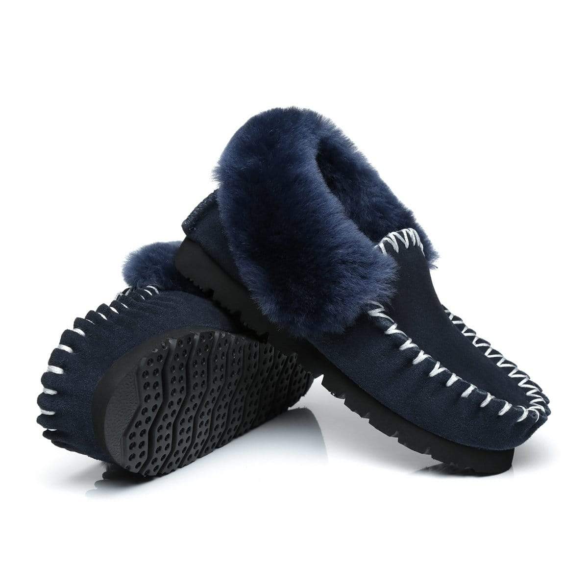 EverUgg UGG Premium Traditional Moccasin for women, leather slippers with soft lining and classic slip-on design.