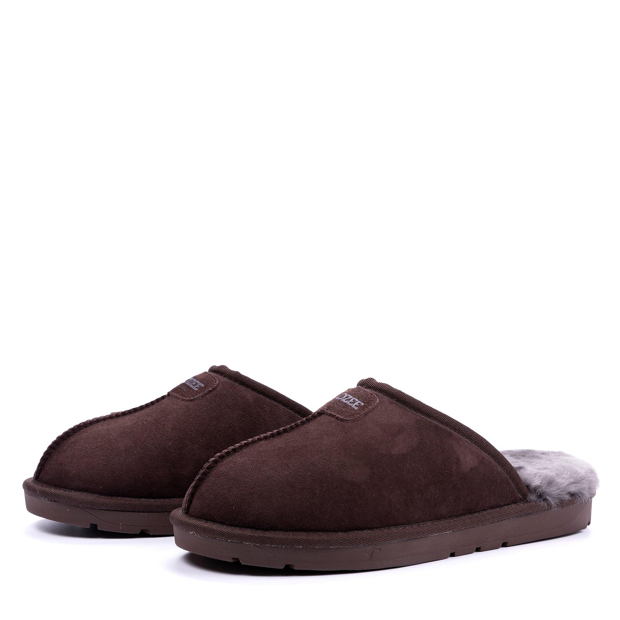 Roozee UGG Roozee men’s brown scuff slippers with soft lining and open-toe design, casual footwear for comfortable wear.