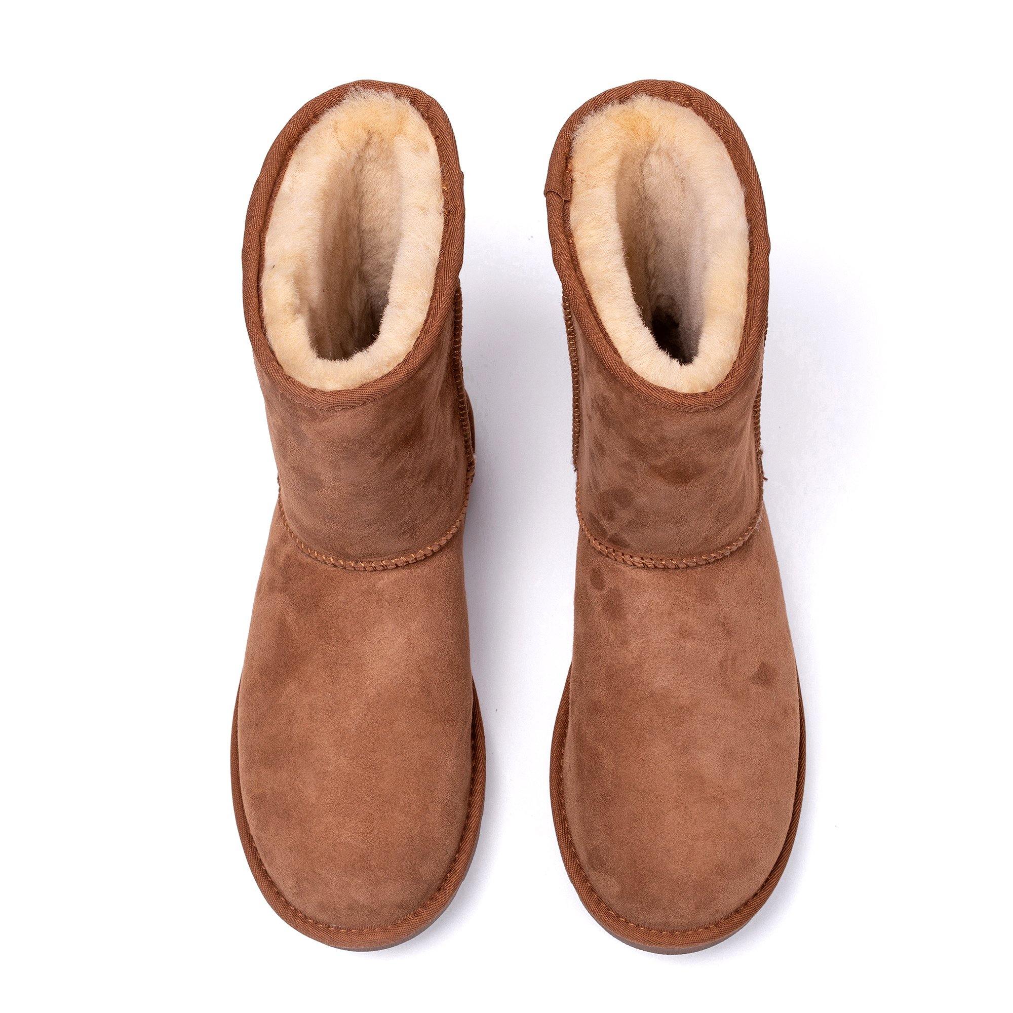 Roozee UGG Roozee Short Classic Boots for women, cozy sheepskin-lined shoes with a tan leather exterior and sturdy sole.